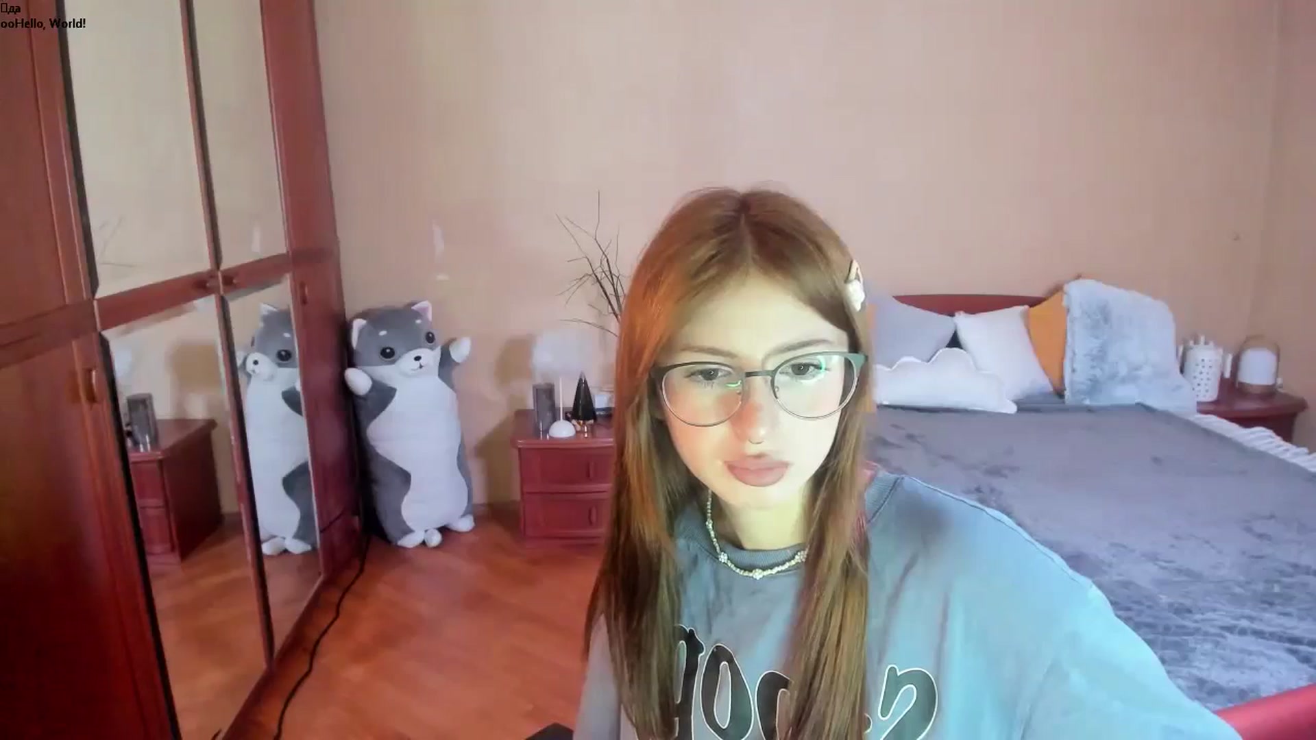 Gallery image thumbnail from BellaaaJones's myfreecams stream on, 04/08/2024, 08:54 image 8 of 20