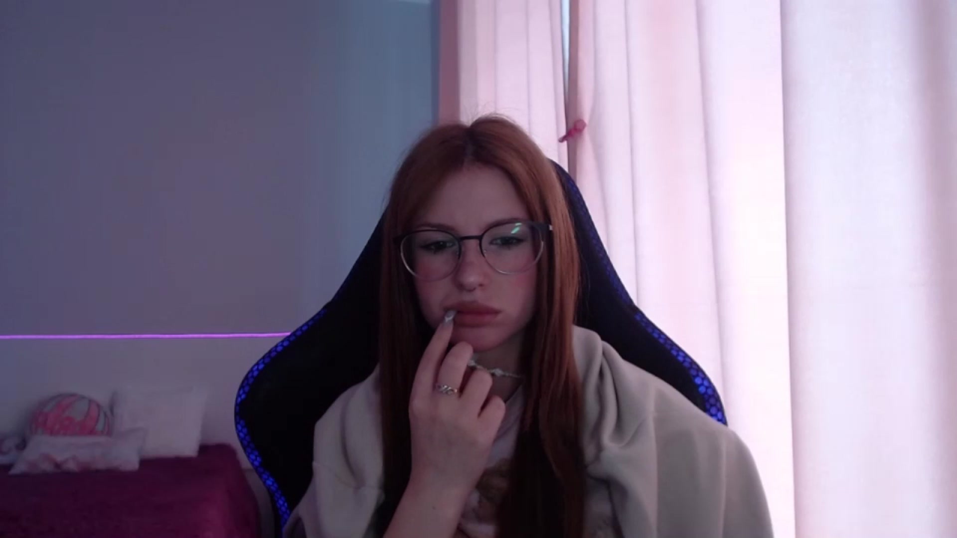 Gallery image thumbnail from BellaaaJones's myfreecams stream on, 04/23/2024, 09:45 image 20 of 20
