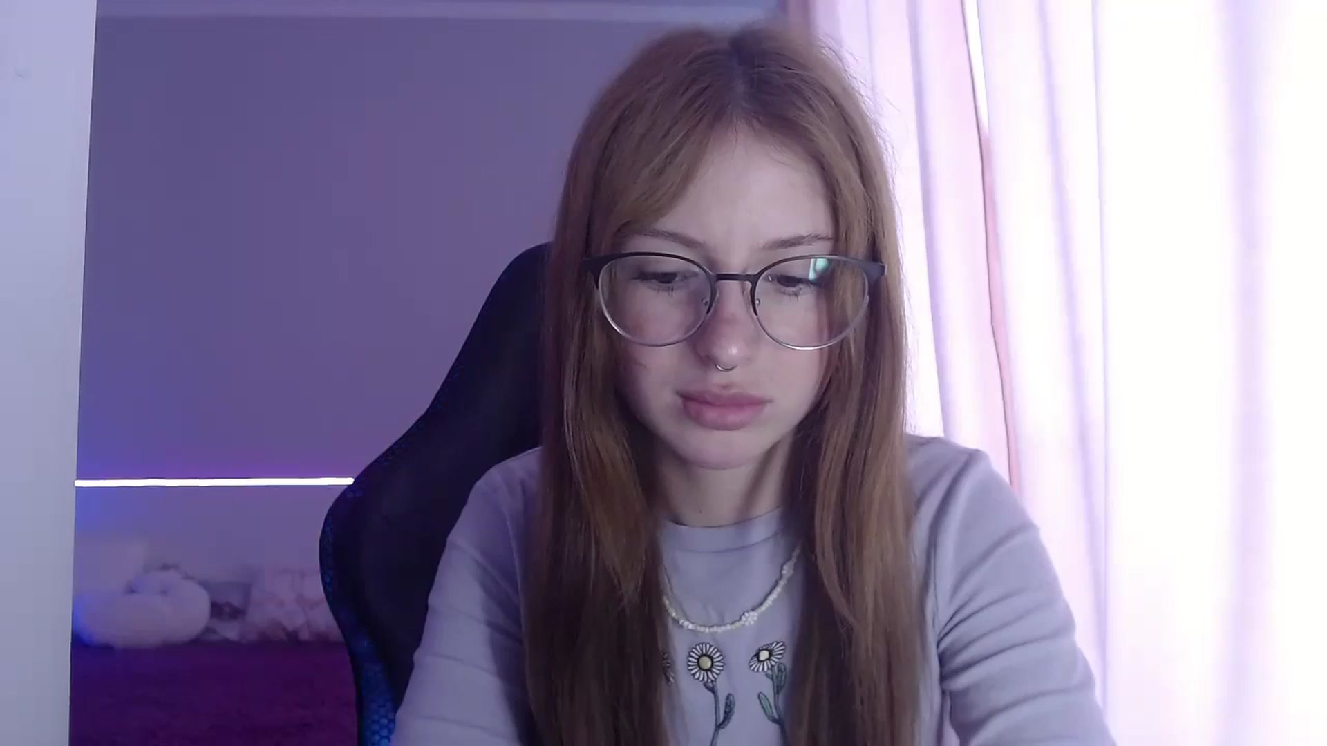 Gallery image thumbnail from BellaaaJones's myfreecams stream on, 05/02/2024, 09:17 image 19 of 20