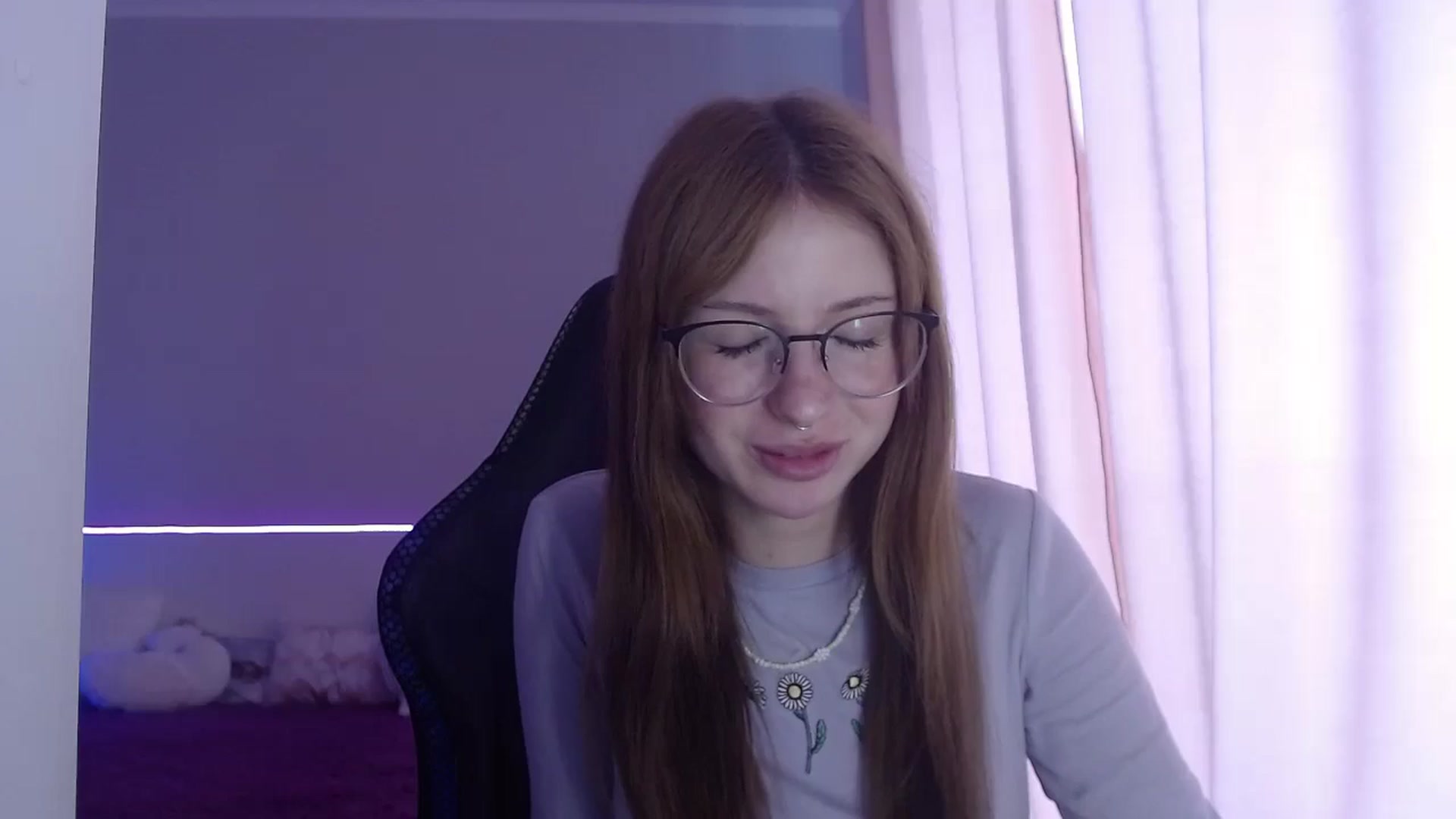 Gallery image thumbnail from BellaaaJones's myfreecams stream on, 05/02/2024, 09:17 image 20 of 20