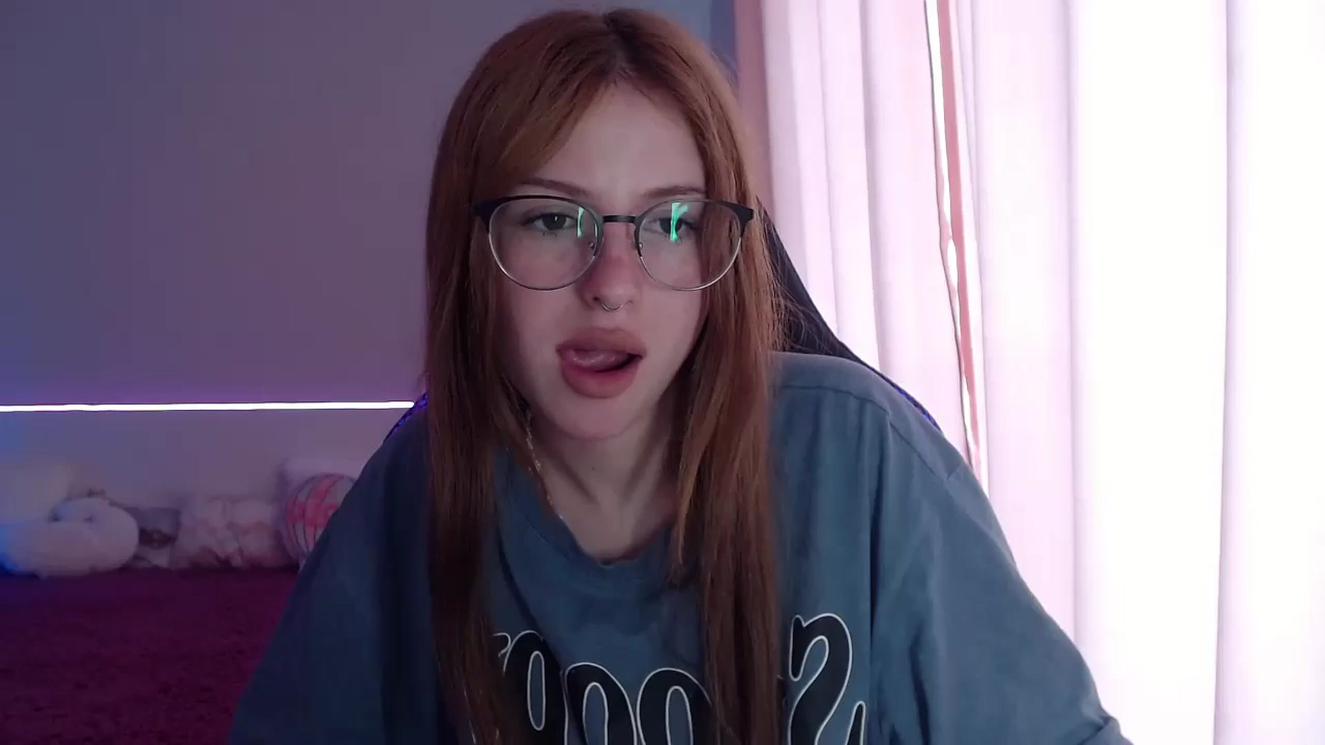 Gallery image thumbnail from BellaaaJones's myfreecams stream on, 05/03/2024, 10:58 image 13 of 20