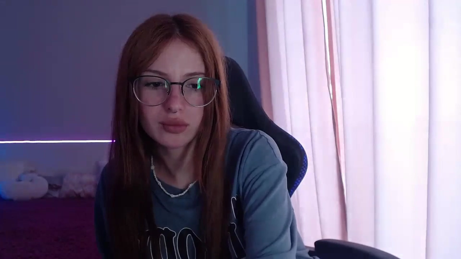 Gallery image thumbnail from BellaaaJones's myfreecams stream on, 05/03/2024, 10:58 image 20 of 20