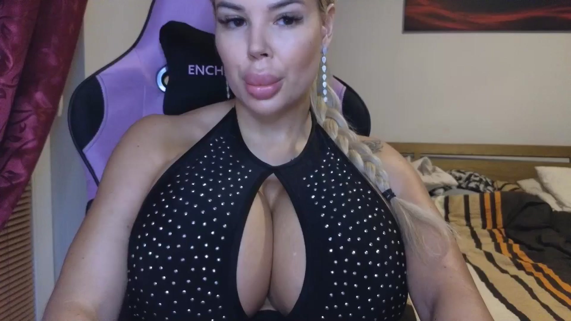 Gallery image thumbnail from Belladollxx's myfreecams stream on, 11/04/2024, 15:46 image 17 of 20