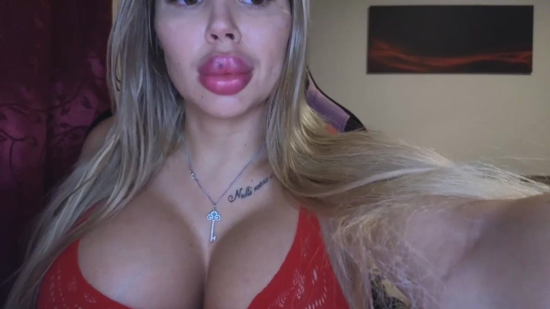 Gallery image thumbnail from Belladollxx's myfreecams stream on, 12/14/2024, 19:45 image 5 of 20