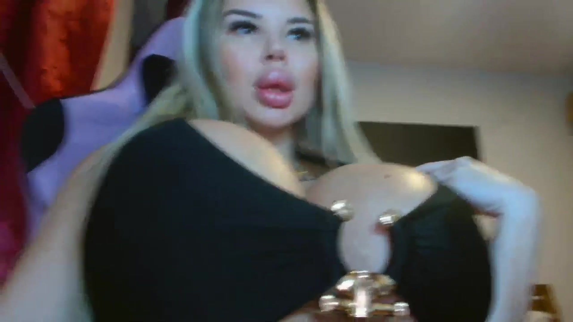 Gallery image thumbnail from Belladollxx's myfreecams stream on, 01/14/2025, 18:58 image 2 of 20