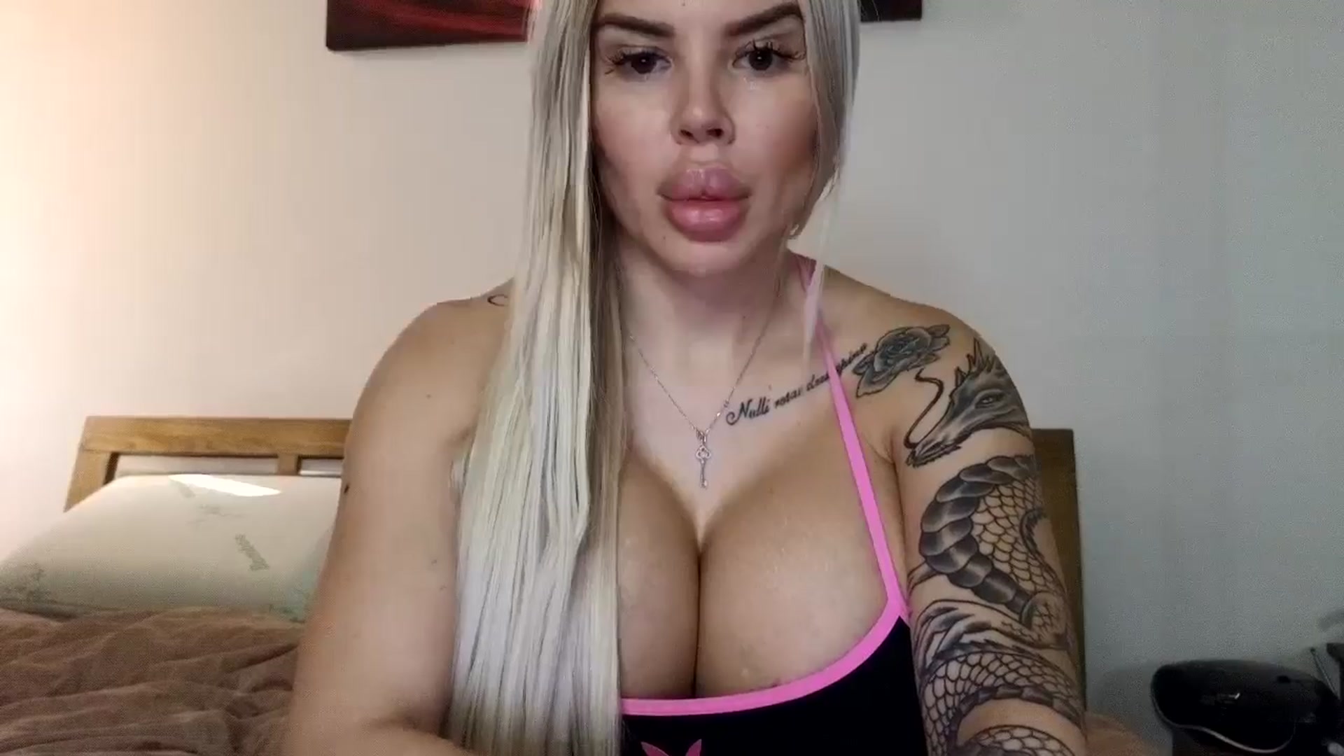 Gallery image thumbnail from Belladollxx's myfreecams stream on, 02/26/2026, 15:43 image 10 of 20