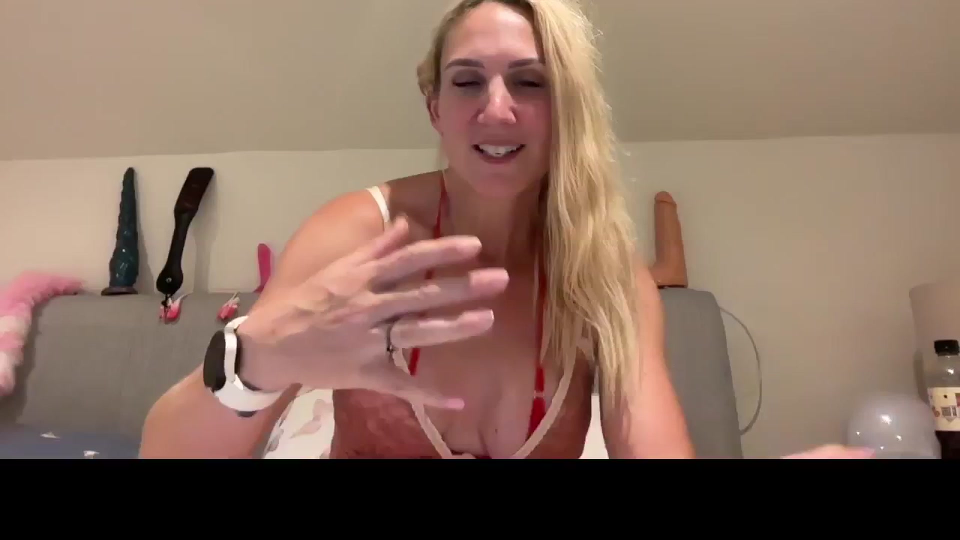 Gallery image thumbnail from Bellanoirxx's myfreecams stream on, 07/26/2025, 21:02 image 18 of 20