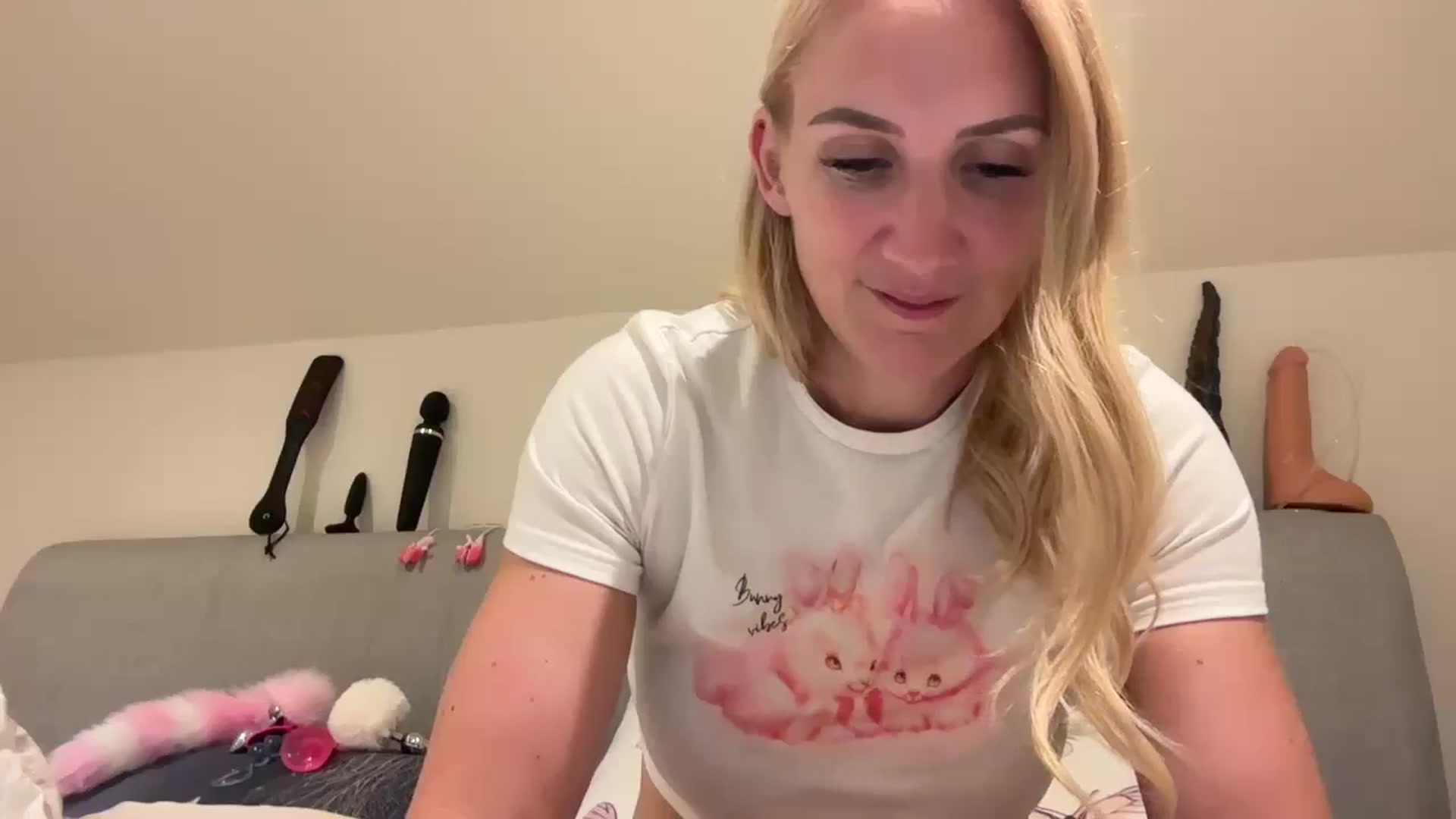 Gallery image thumbnail from Bellanoirxx's myfreecams stream on, 07/30/2025, 21:43 image 8 of 20