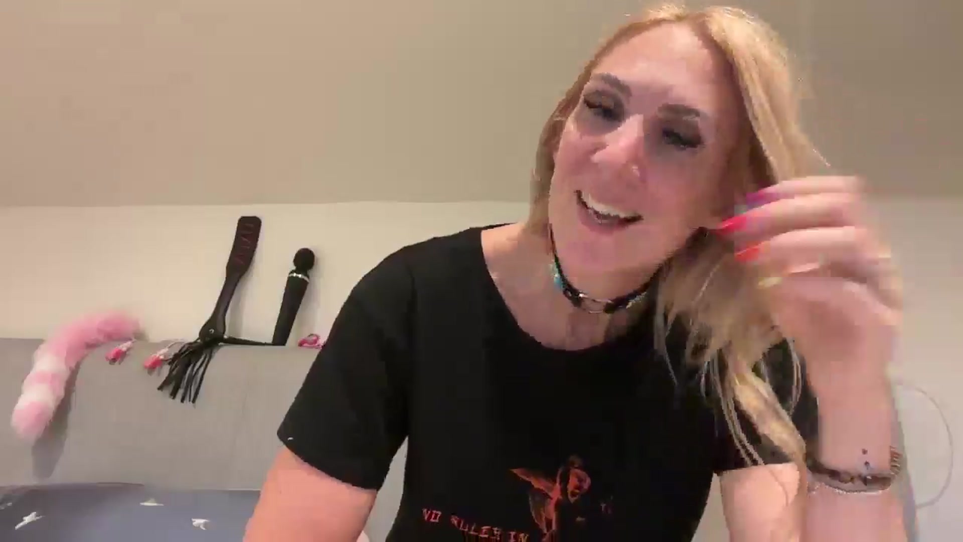 Gallery image thumbnail from Bellanoirxx's myfreecams stream on, 08/02/2025, 20:51 image 2 of 20
