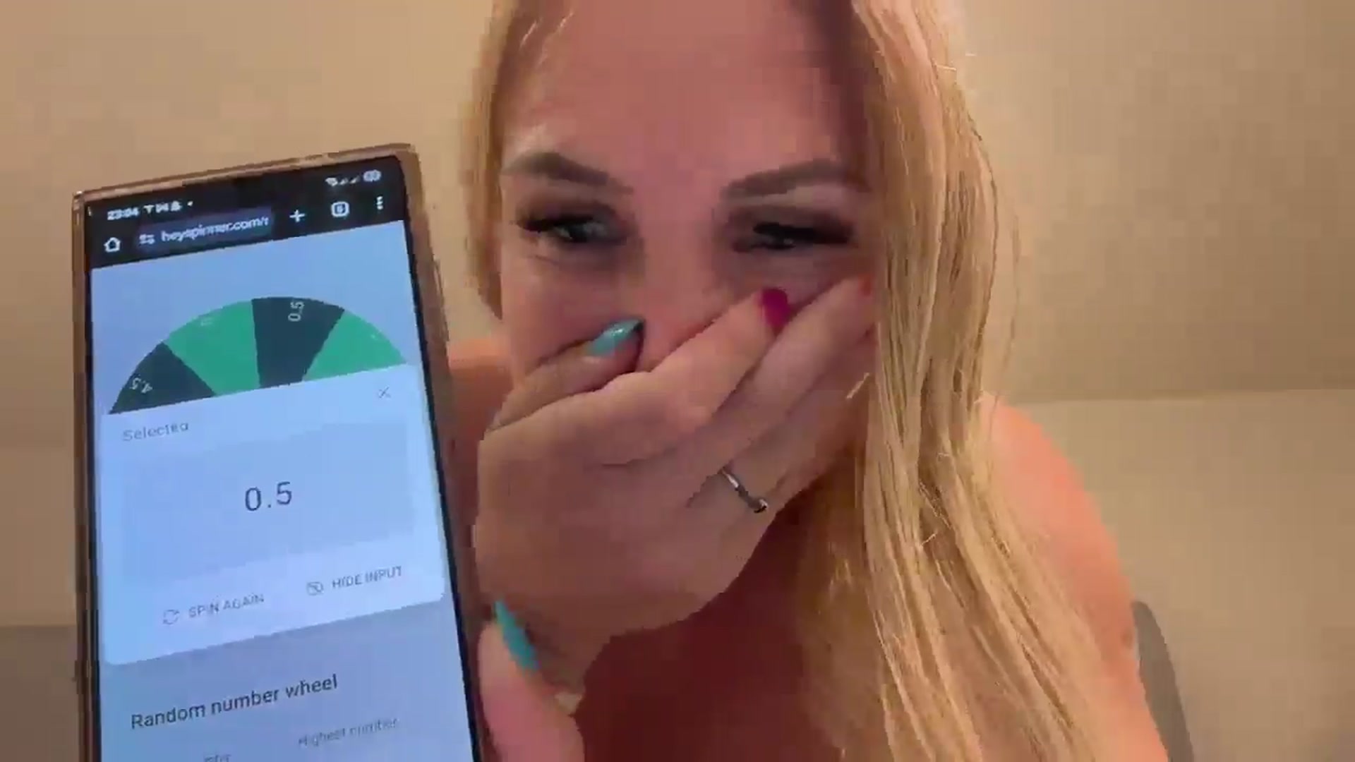 Gallery image thumbnail from Bellanoirxx's myfreecams stream on, 08/08/2025, 22:13 image 20 of 20