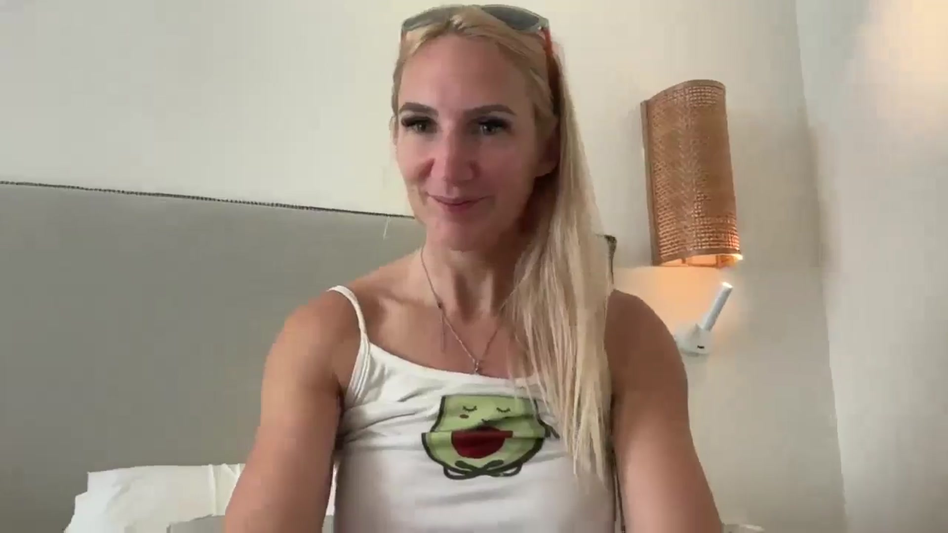 Gallery image thumbnail from Bellanoirxx's myfreecams stream on, 08/15/2025, 11:01 image 5 of 20