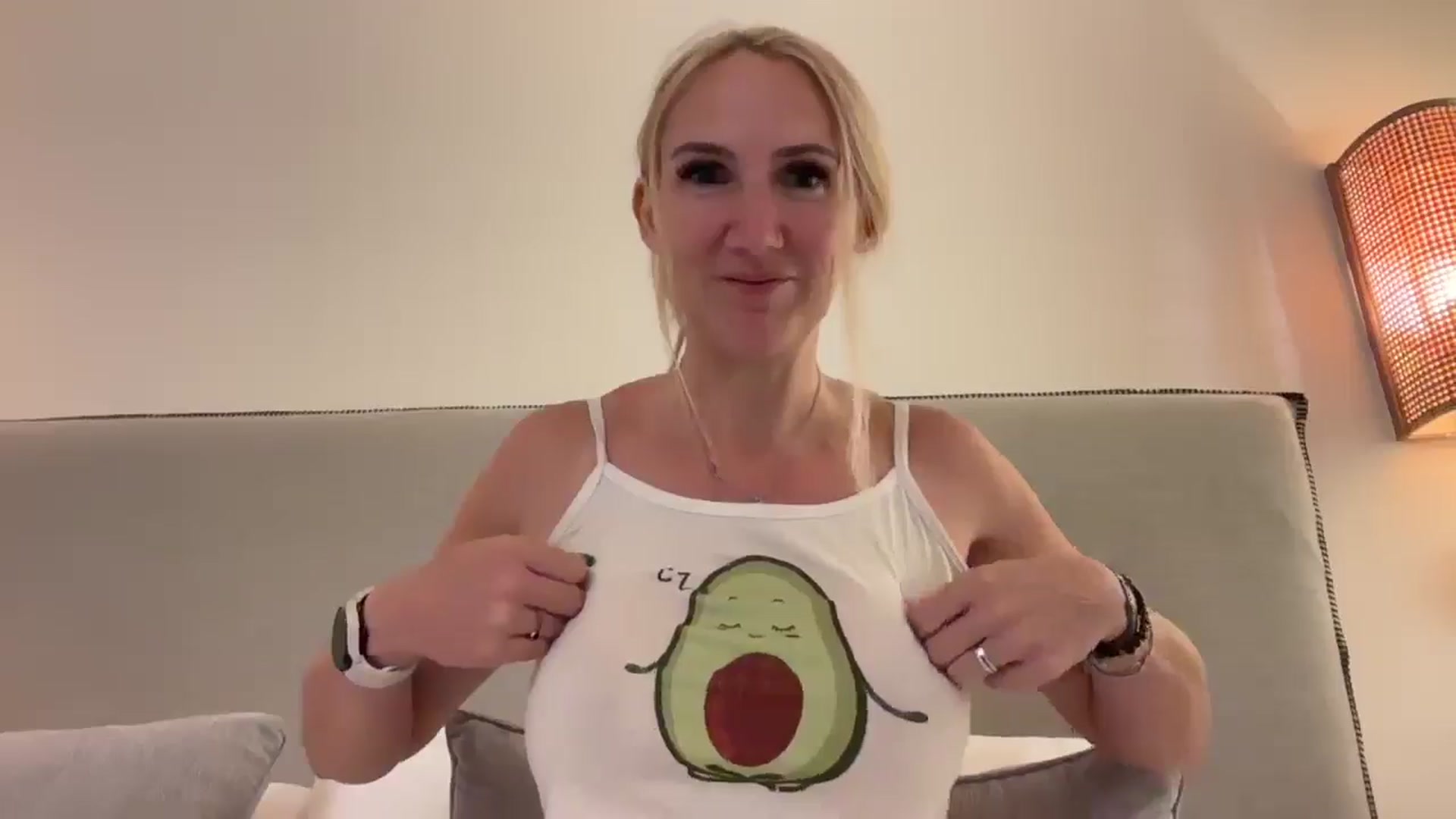 Gallery image thumbnail from Bellanoirxx's myfreecams stream on, 08/16/2025, 12:56 image 2 of 20