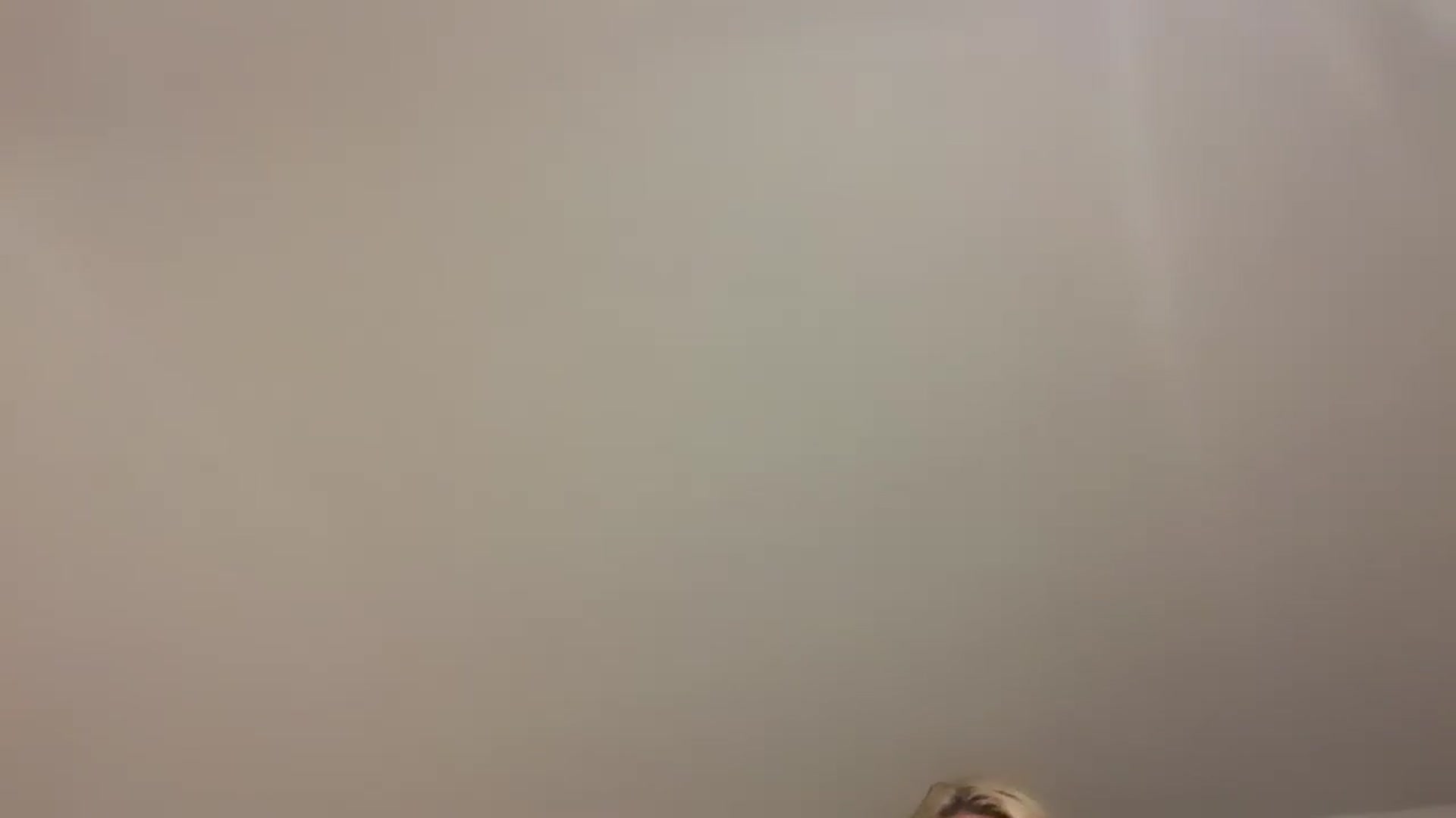 Gallery image thumbnail from Bellanoirxx's myfreecams stream on, 08/23/2025, 23:54 image 15 of 20