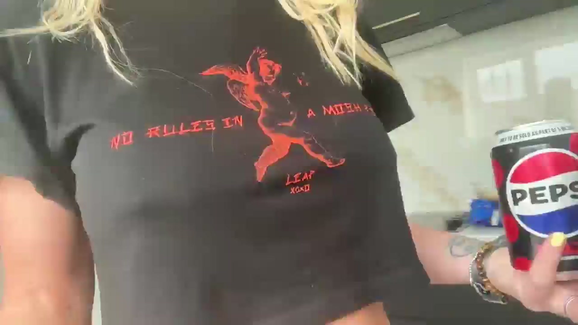 Gallery image thumbnail from Bellanoirxx's myfreecams stream on, 09/01/2025, 08:36 image 7 of 20