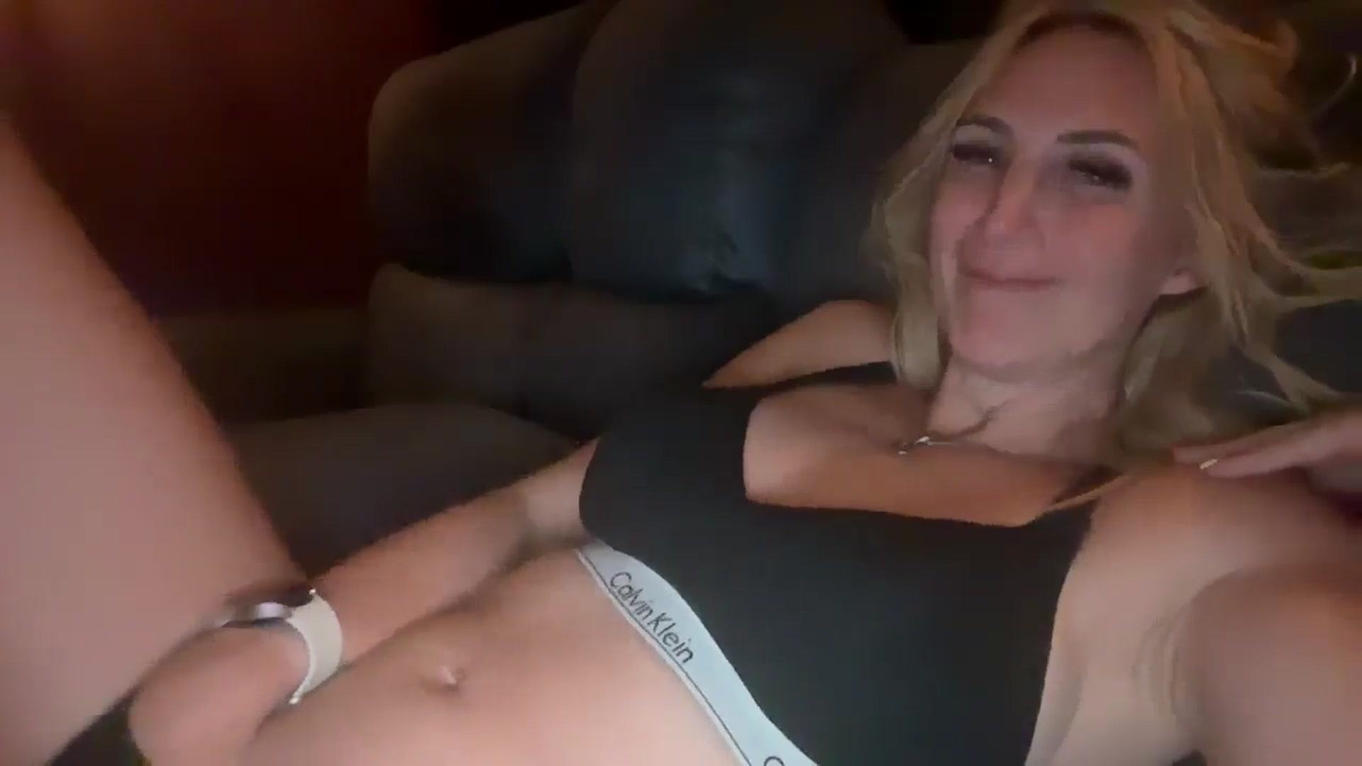 Gallery image thumbnail from Bellanoirxx's myfreecams stream on, 09/08/2025, 23:06 image 13 of 20
