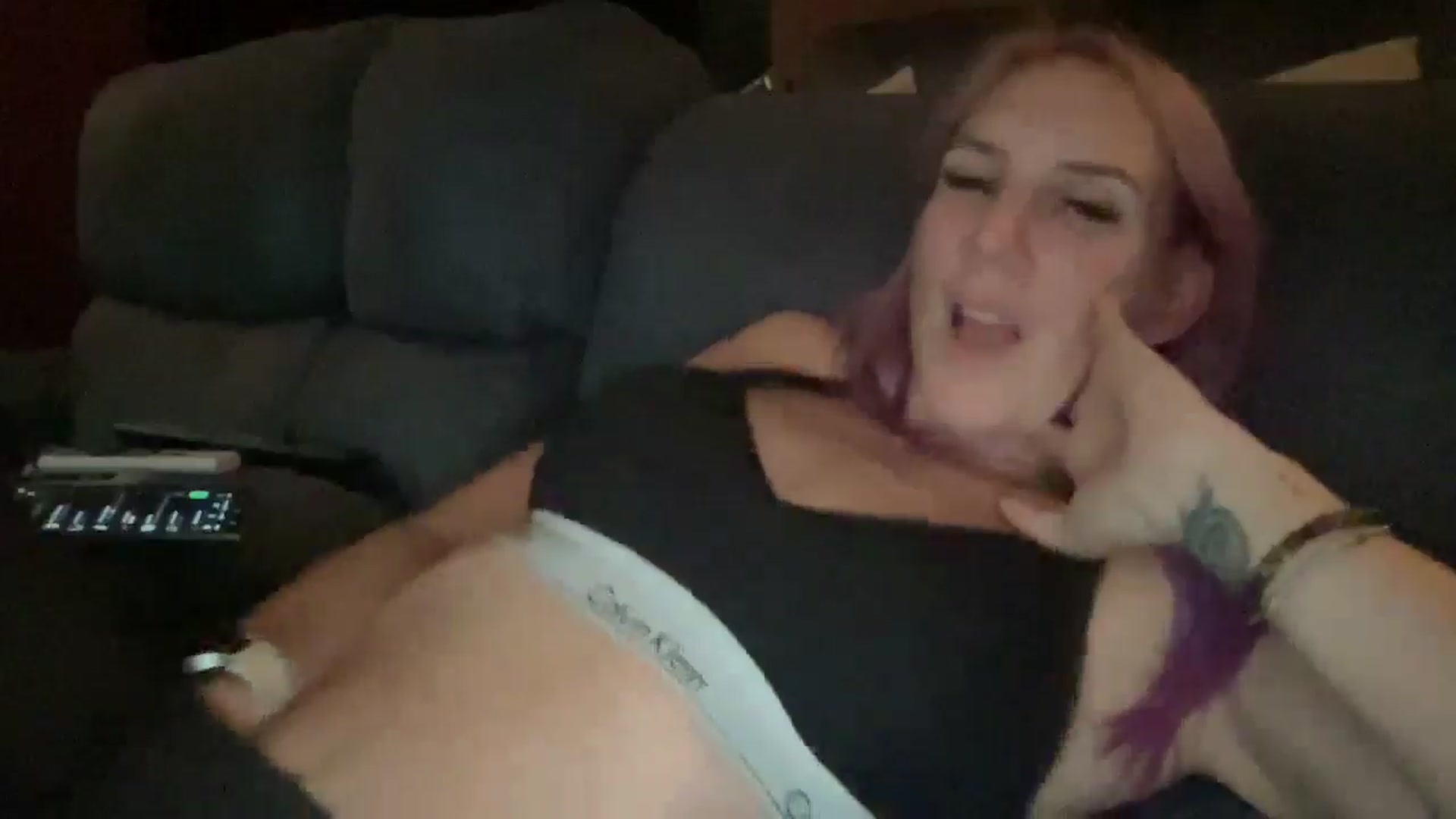 Gallery image thumbnail from Bellanoirxx's myfreecams stream on, 09/10/2025, 21:12 image 15 of 20