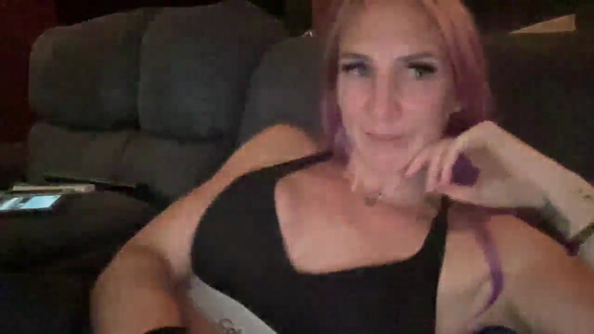 Gallery image thumbnail from Bellanoirxx's myfreecams stream on, 09/10/2025, 21:12 image 8 of 20