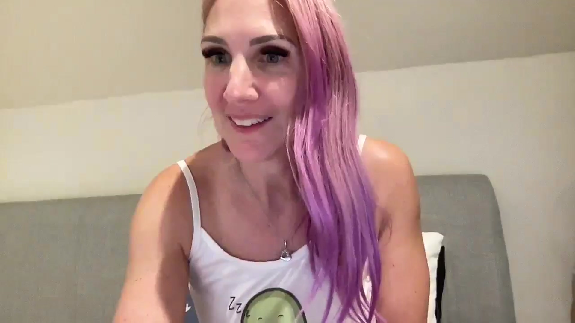 Gallery image thumbnail from Bellanoirxx's myfreecams stream on, 09/12/2025, 21:43 image 9 of 20