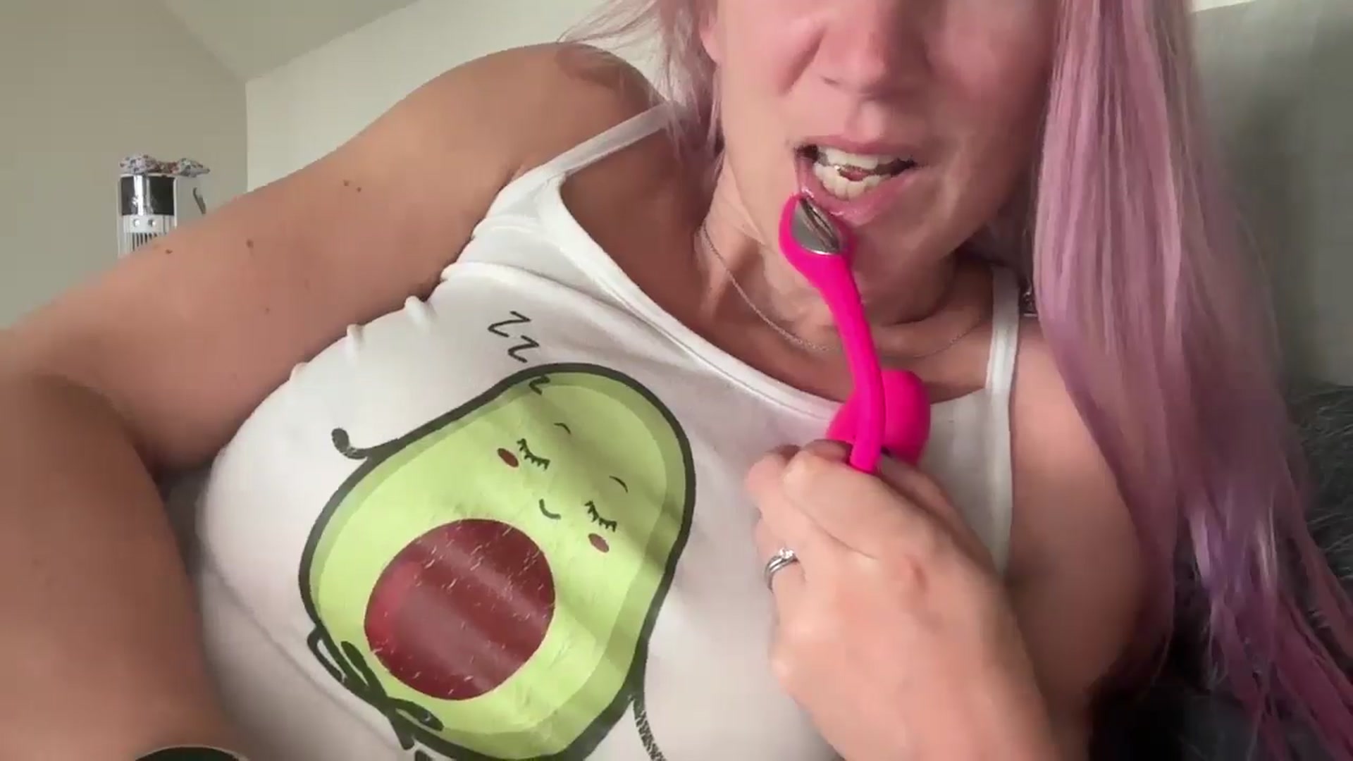 Gallery image thumbnail from Bellanoirxx's myfreecams stream on, 09/14/2025, 08:55 image 2 of 20