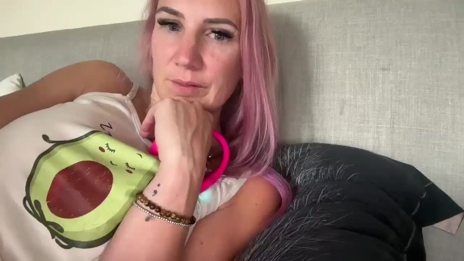 Gallery image thumbnail from Bellanoirxx's myfreecams stream on, 09/14/2025, 08:55 image 7 of 20