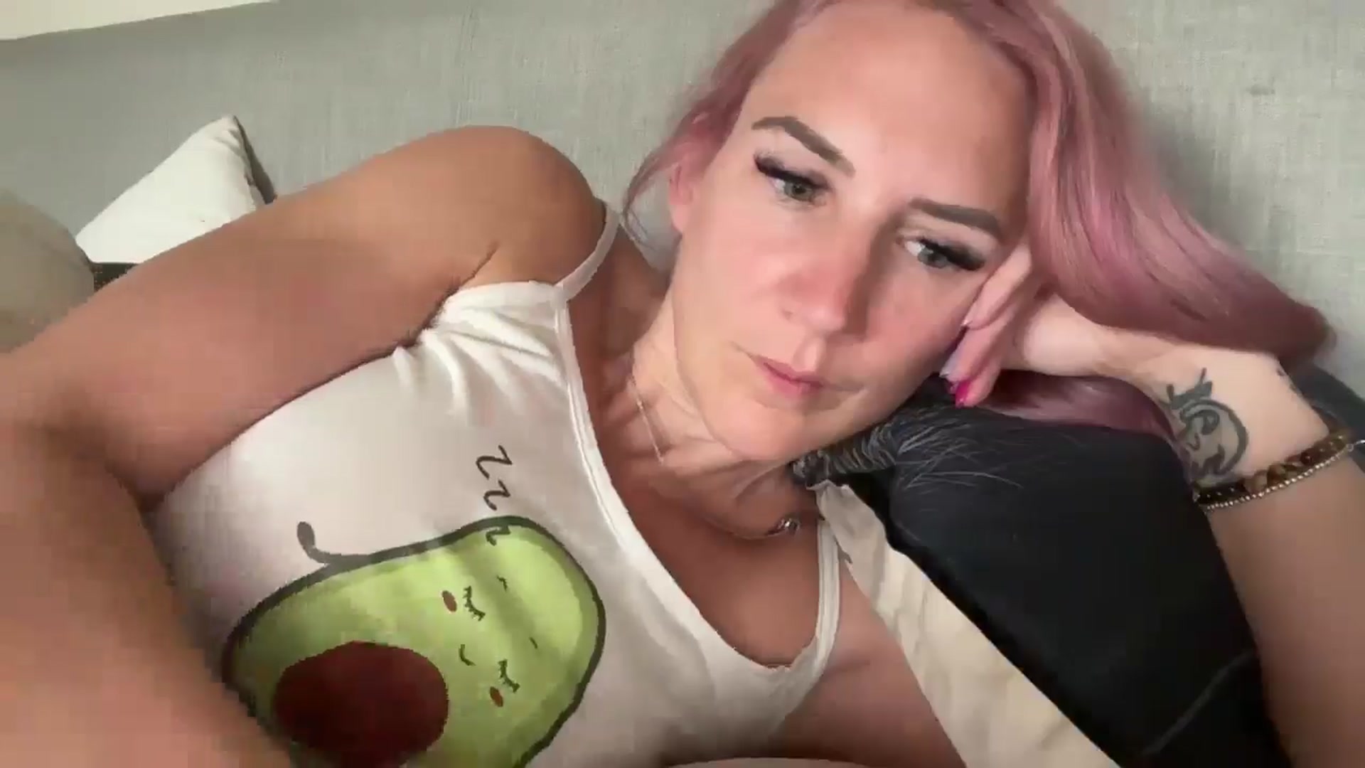 Gallery image thumbnail from Bellanoirxx's myfreecams stream on, 09/14/2025, 08:55 image 9 of 20