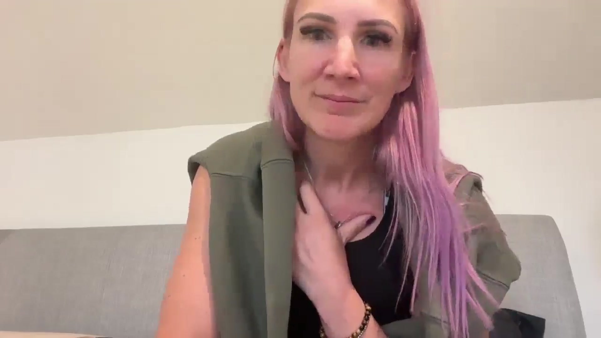 Gallery image thumbnail from Bellanoirxx's myfreecams stream on, 09/15/2025, 09:22 image 5 of 20