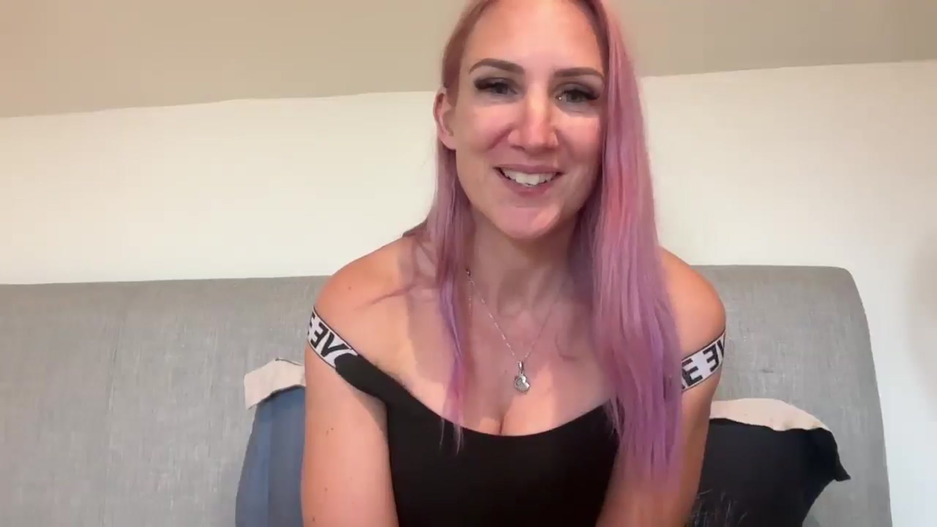 Gallery image thumbnail from Bellanoirxx's myfreecams stream on, 09/15/2025, 13:50 image 3 of 20