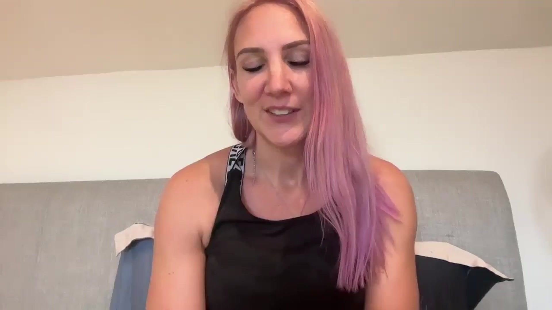 Gallery image thumbnail from Bellanoirxx's myfreecams stream on, 09/15/2025, 13:50 image 1 of 20