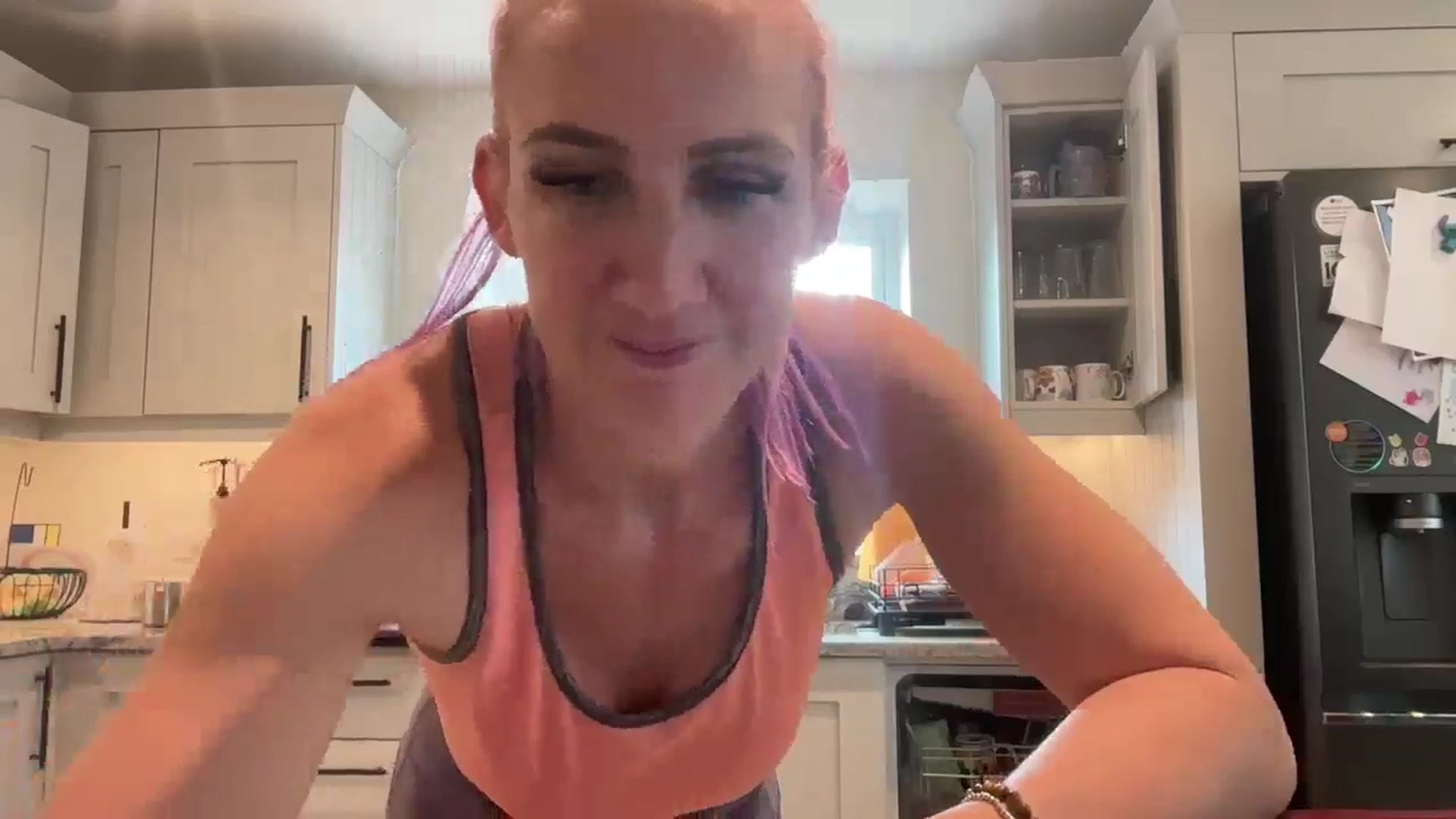 Gallery image thumbnail from Bellanoirxx's myfreecams stream on, 09/17/2025, 13:33 image 16 of 20
