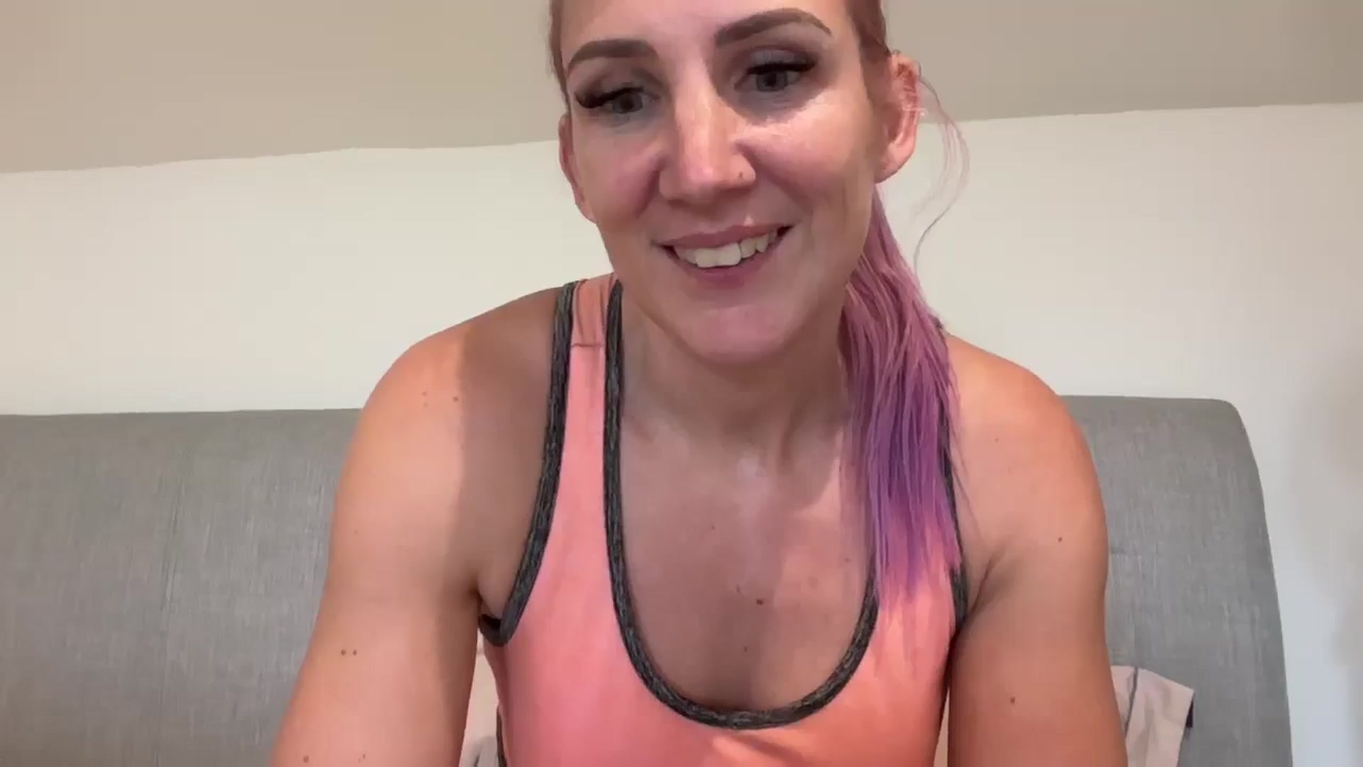 Gallery image thumbnail from Bellanoirxx's myfreecams stream on, 09/19/2025, 14:04 image 3 of 20
