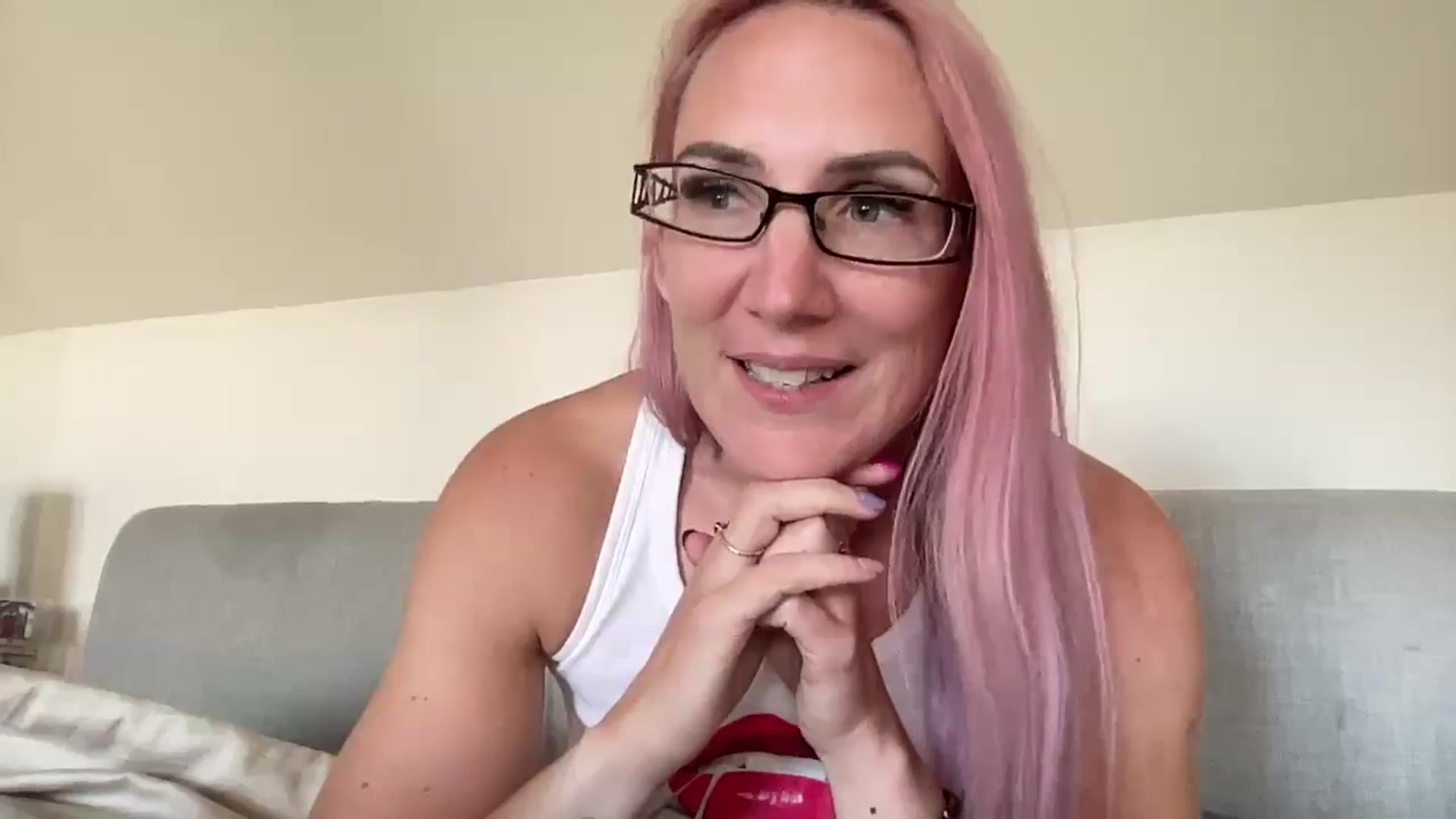 Gallery image thumbnail from Bellanoirxx's myfreecams stream on, 09/25/2025, 11:25 image 2 of 20