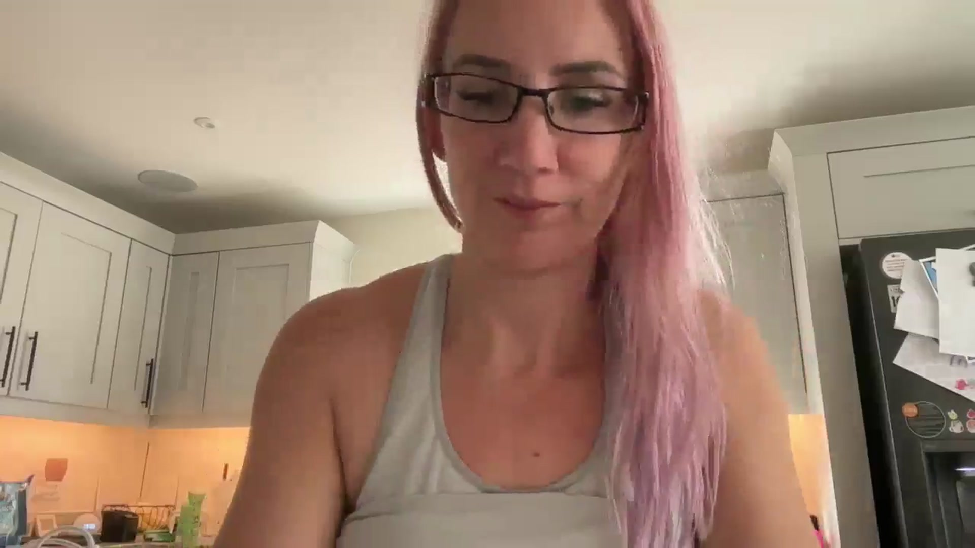 Gallery image thumbnail from Bellanoirxx's myfreecams stream on, 09/29/2025, 12:46 image 9 of 20