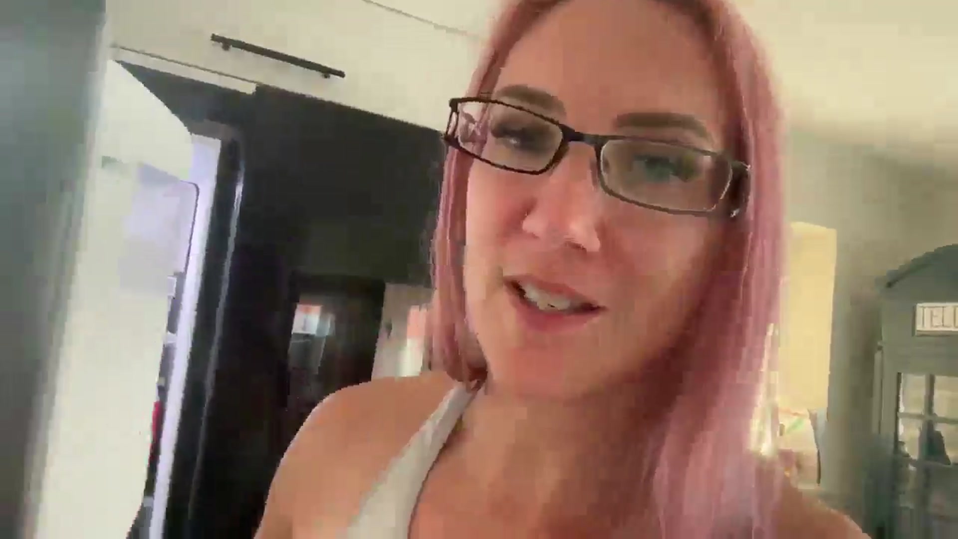 Gallery image thumbnail from Bellanoirxx's myfreecams stream on, 09/29/2025, 12:46 image 10 of 20