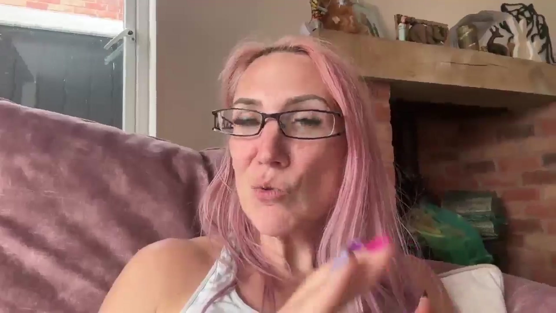 Gallery image thumbnail from Bellanoirxx's myfreecams stream on, 09/29/2025, 14:06 image 14 of 20