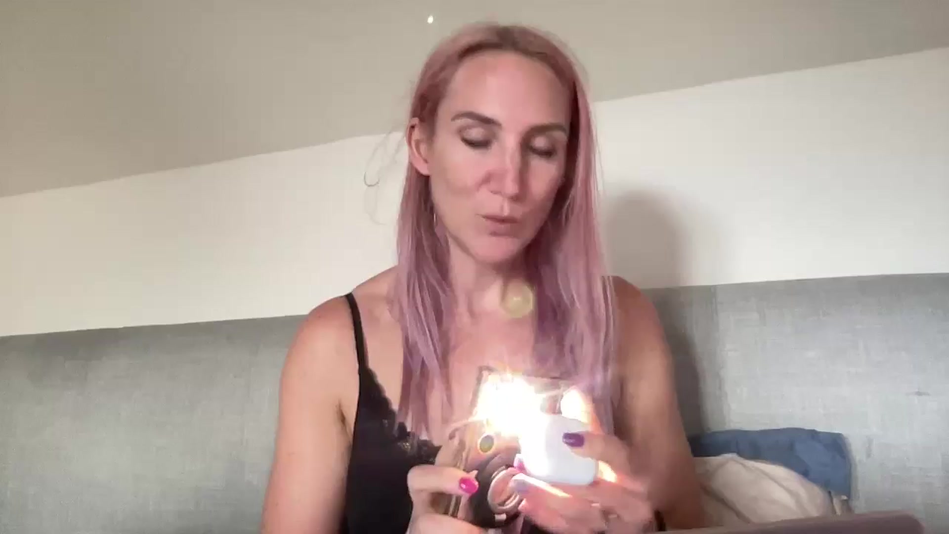 Gallery image thumbnail from Bellanoirxx's myfreecams stream on, 09/30/2025, 13:27 image 6 of 20