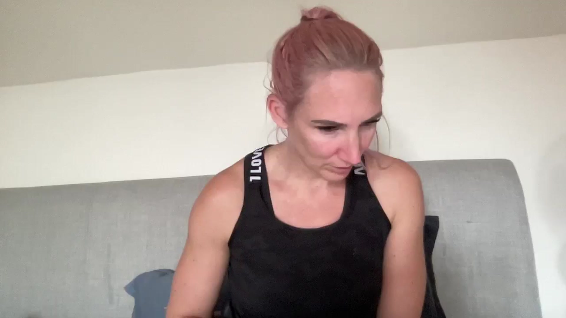 Gallery image thumbnail from Bellanoirxx's myfreecams stream on, 10/01/2025, 13:52 image 7 of 20