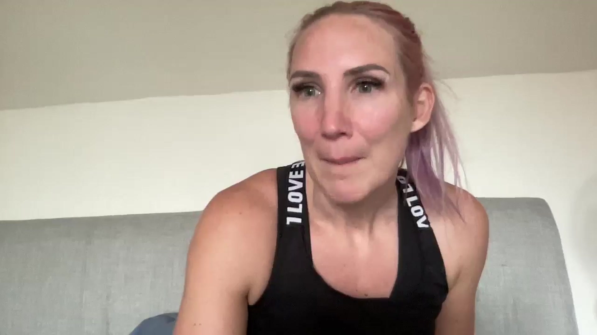 Gallery image thumbnail from Bellanoirxx's myfreecams stream on, 10/01/2025, 13:52 image 3 of 20