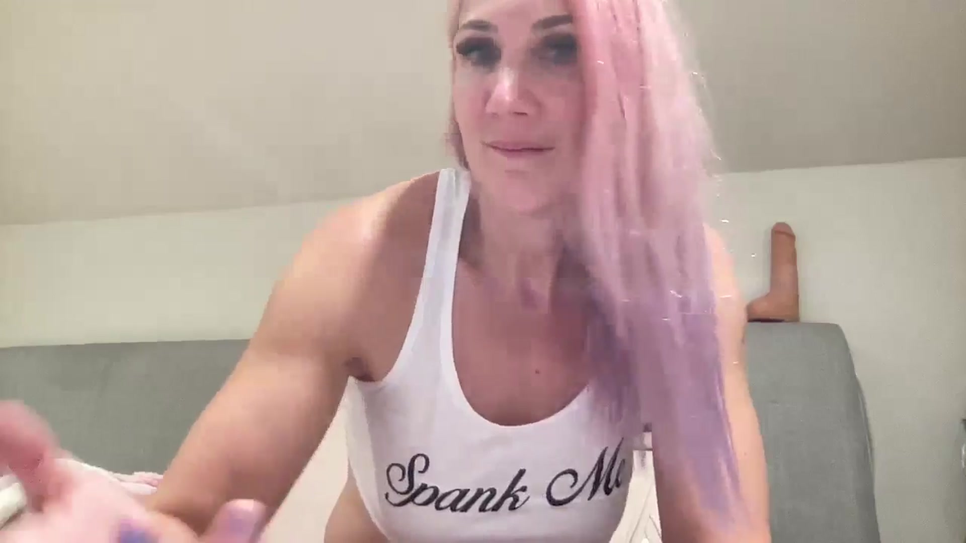 Gallery image thumbnail from Bellanoirxx's myfreecams stream on, 10/02/2025, 24:04 image 8 of 20