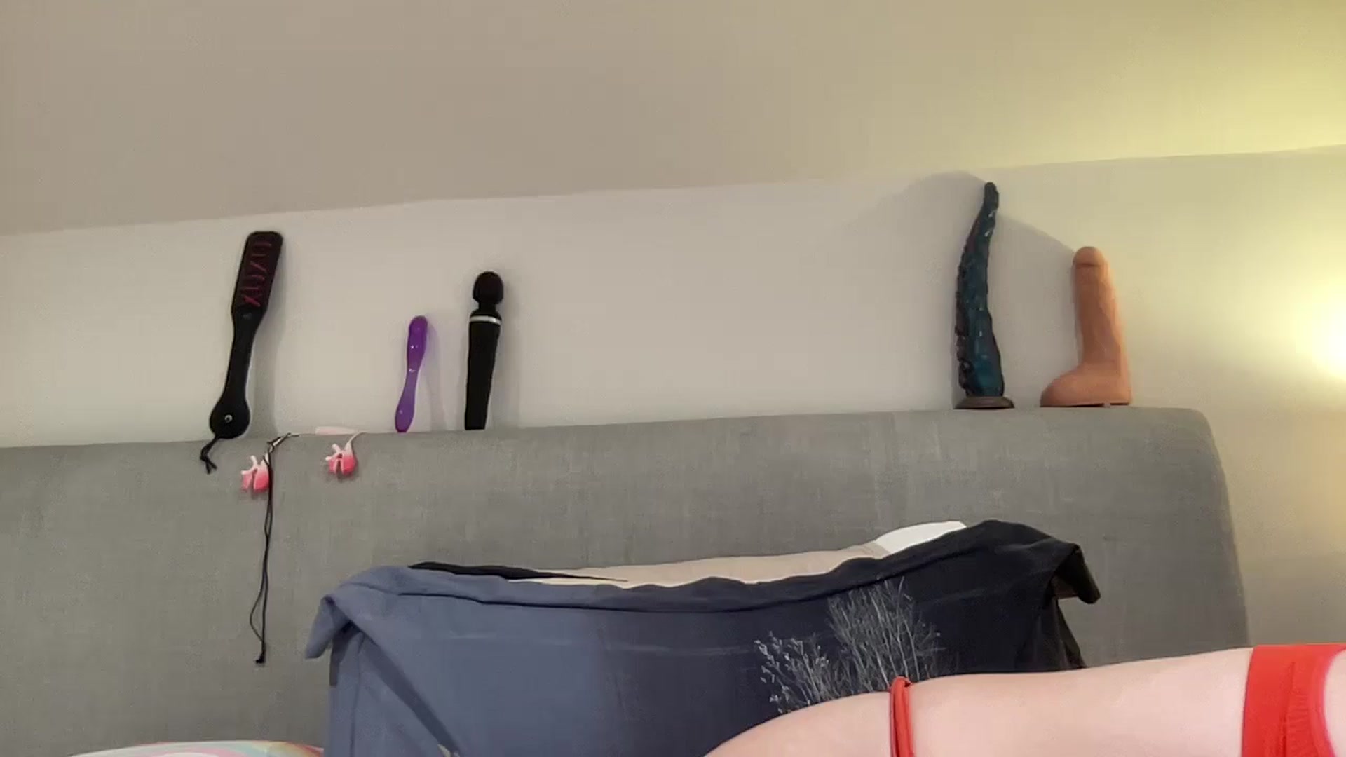 Gallery image thumbnail from Bellanoirxx's myfreecams stream on, 10/02/2025, 23:02 image 8 of 20