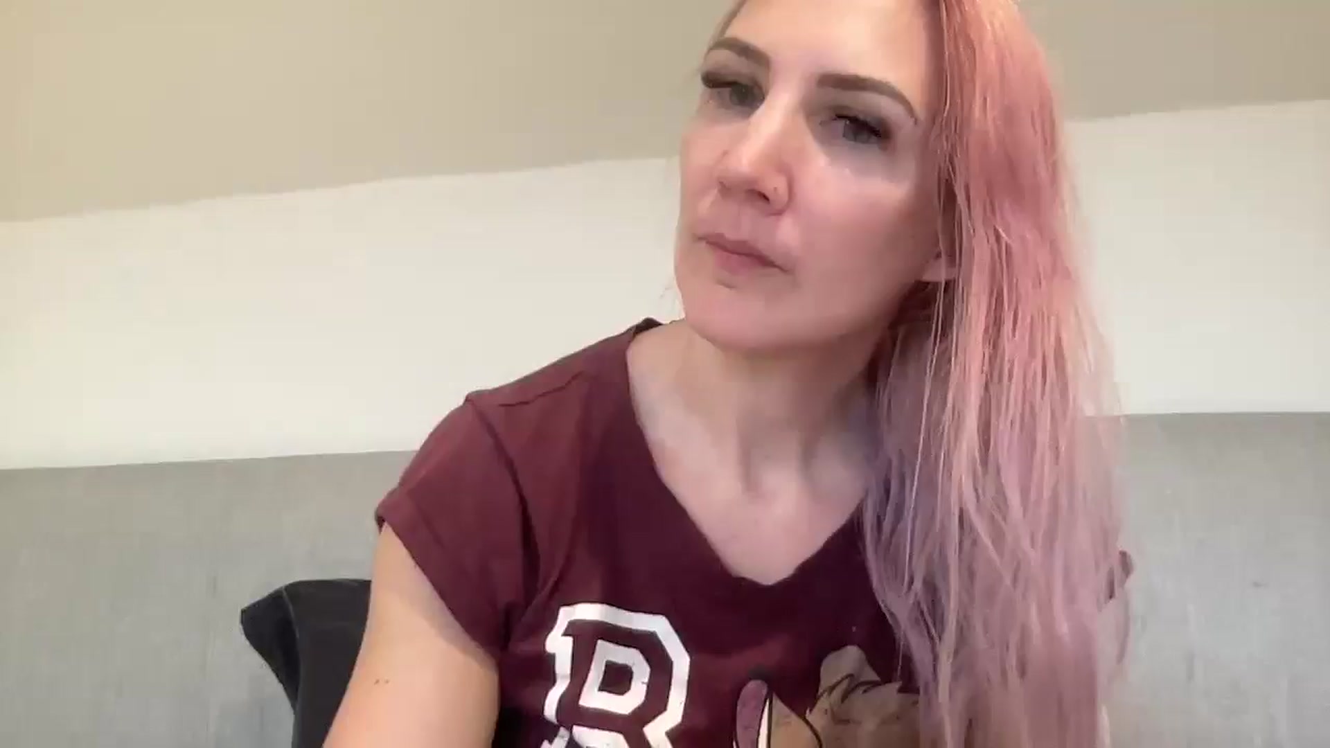 Gallery image thumbnail from Bellanoirxx's myfreecams stream on, 10/04/2025, 11:42 image 1 of 20