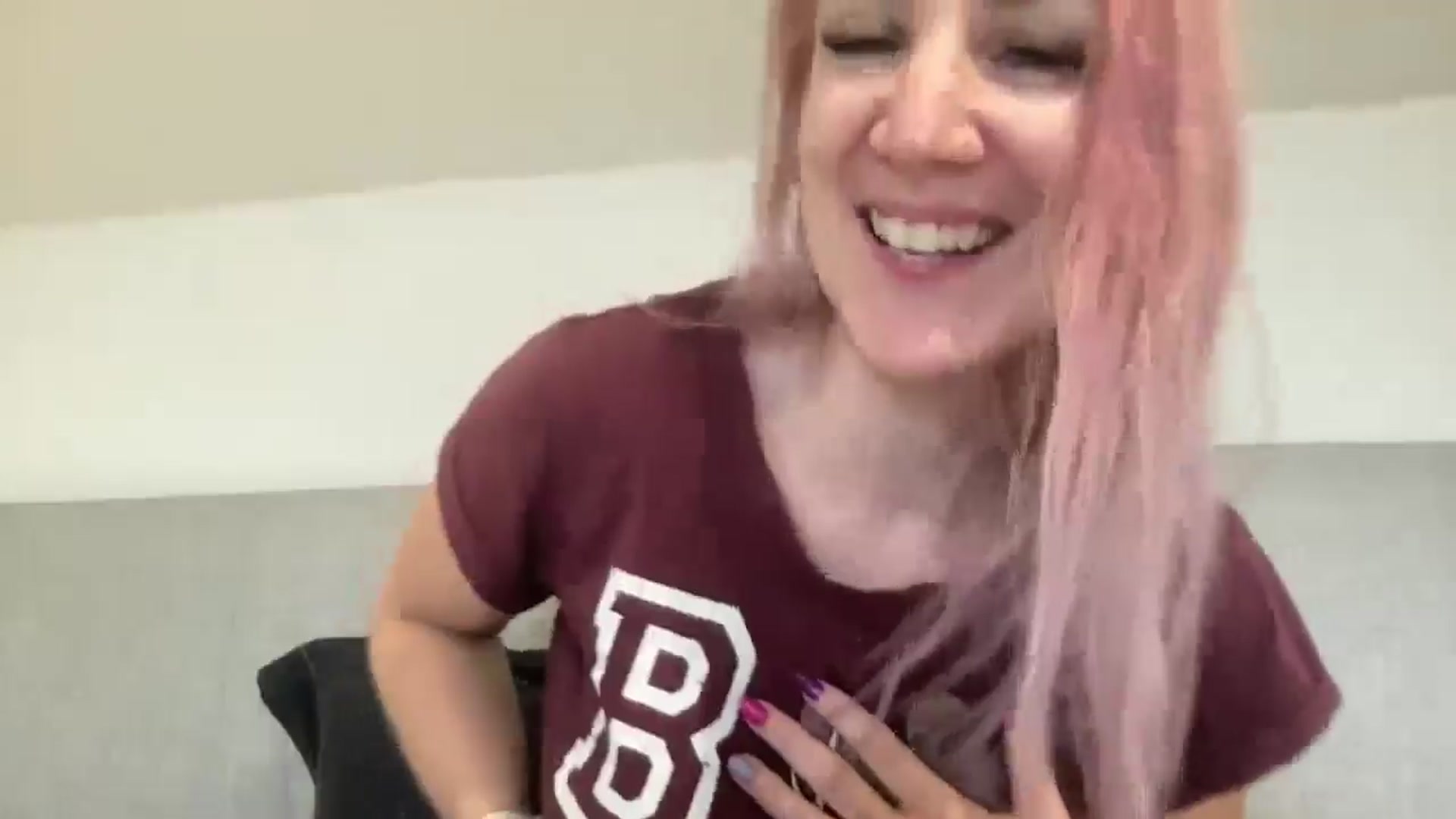 Gallery image thumbnail from Bellanoirxx's myfreecams stream on, 10/04/2025, 11:42 image 15 of 20