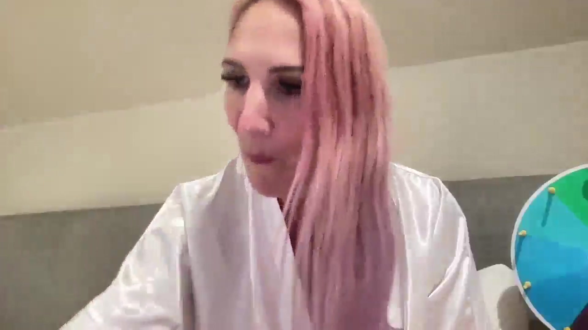 Gallery image thumbnail from Bellanoirxx's myfreecams stream on, 10/04/2025, 21:55 image 3 of 20