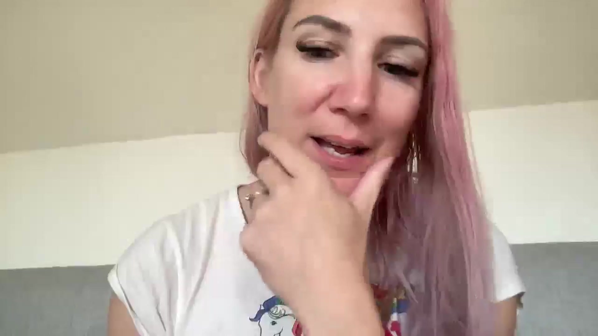 Gallery image thumbnail from Bellanoirxx's myfreecams stream on, 10/05/2025, 09:09 image 4 of 20