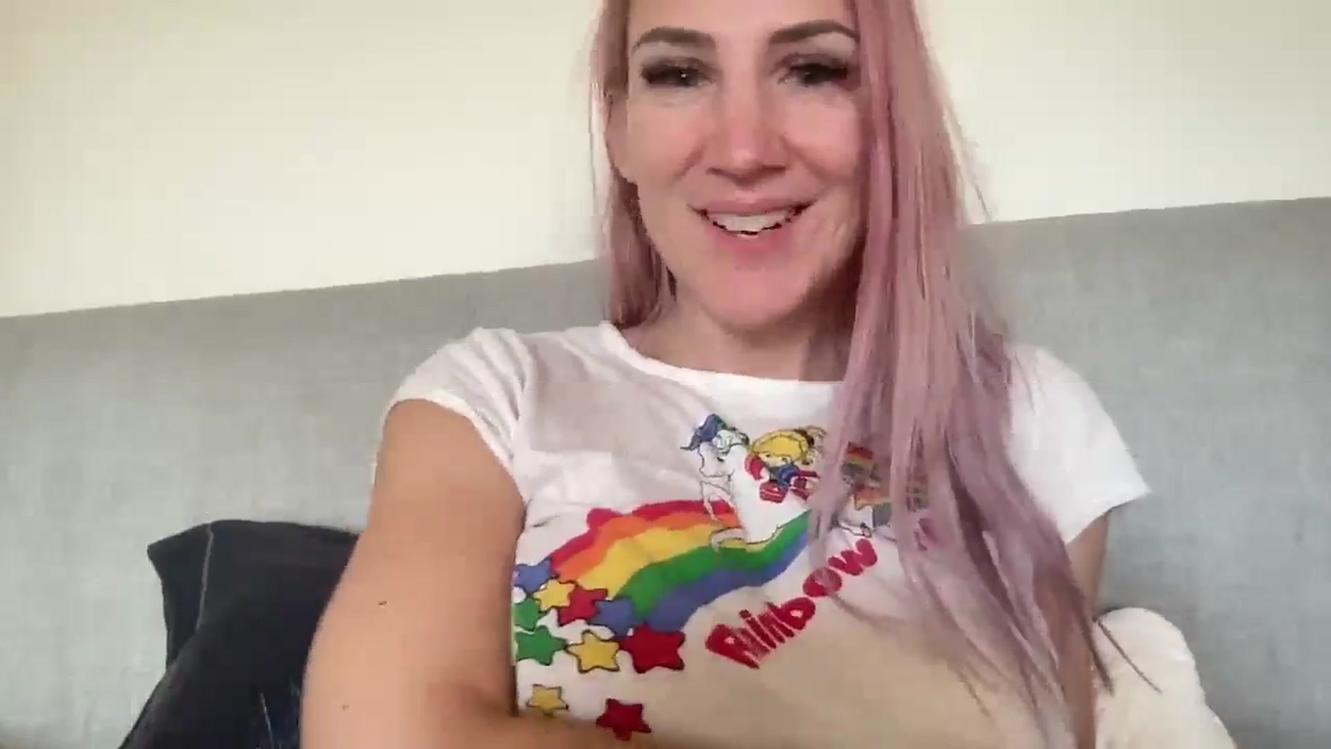 Gallery image thumbnail from Bellanoirxx's myfreecams stream on, 10/05/2025, 09:09 image 6 of 20