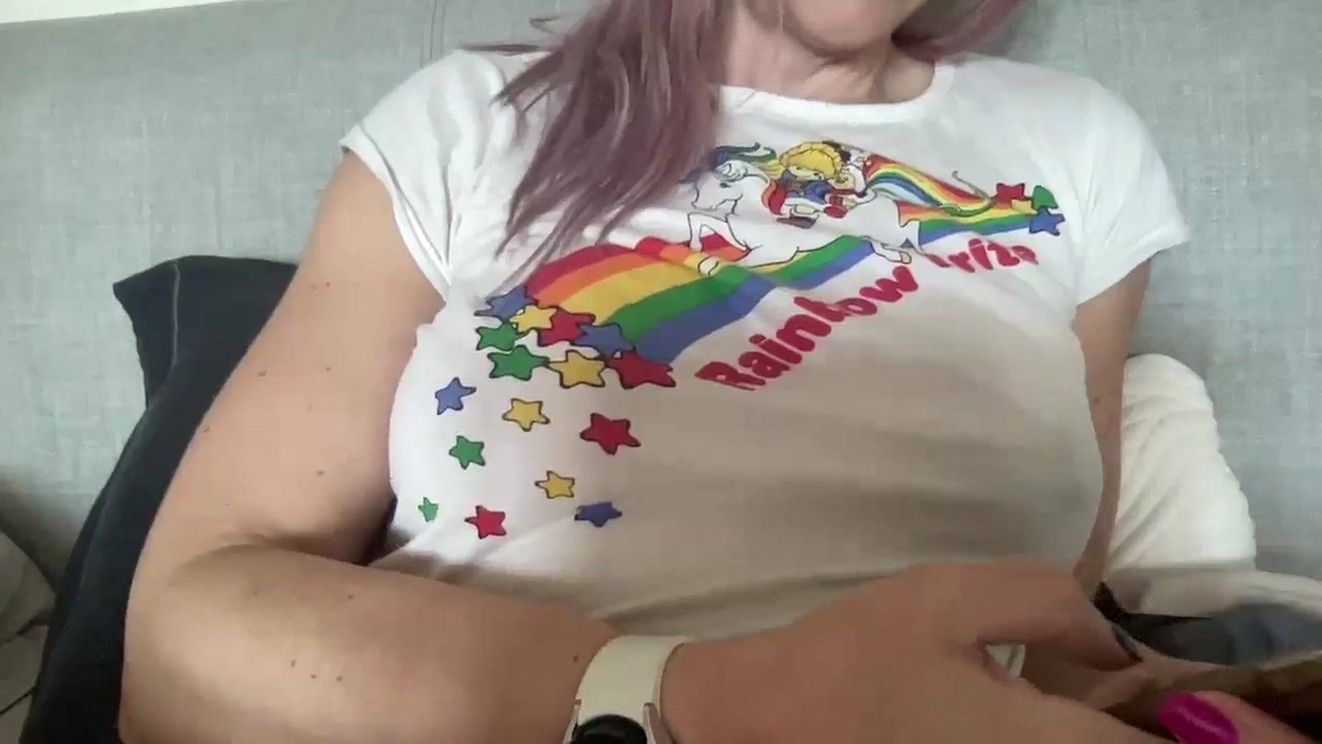 Gallery image thumbnail from Bellanoirxx's myfreecams stream on, 10/05/2025, 09:09 image 9 of 20