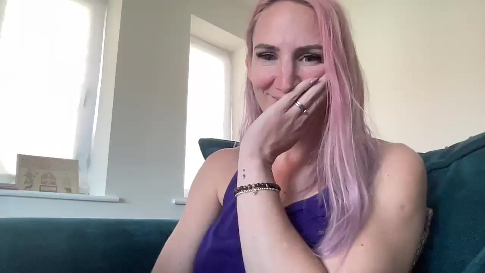 Gallery image thumbnail from Bellanoirxx's myfreecams stream on, 10/06/2025, 13:30 image 16 of 20
