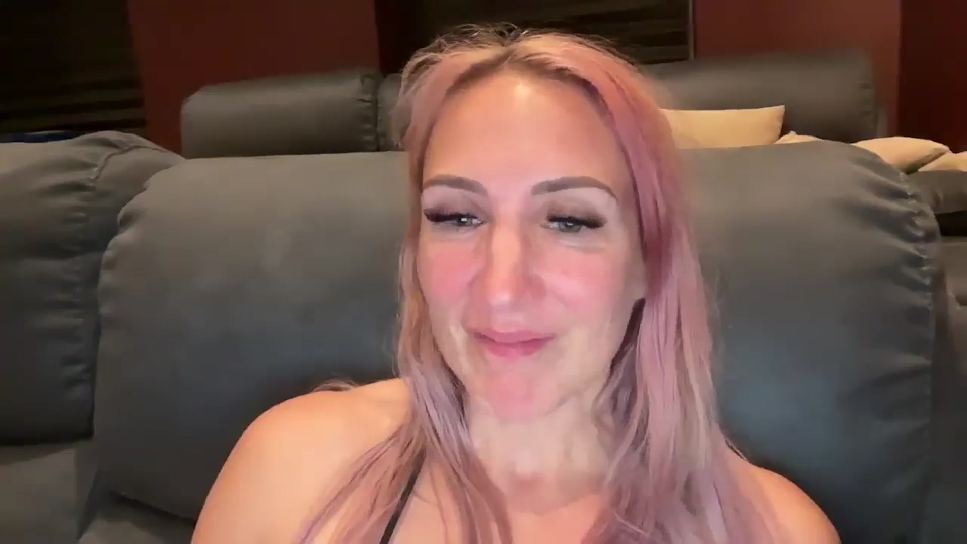 Gallery image thumbnail from Bellanoirxx's myfreecams stream on, 10/08/2025, 22:54 image 7 of 20