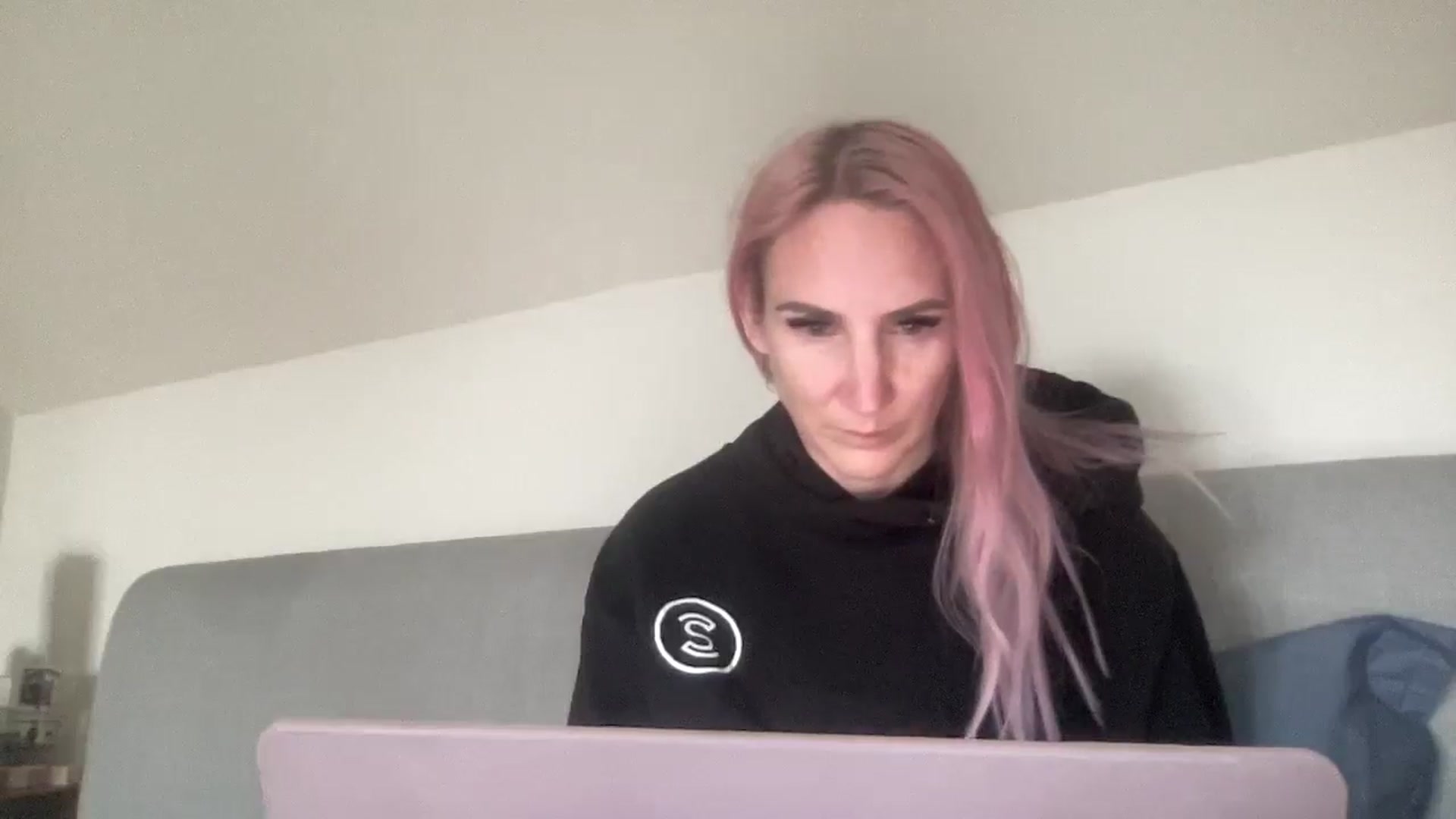 Gallery image thumbnail from Bellanoirxx's myfreecams stream on, 10/15/2025, 10:41 image 2 of 20