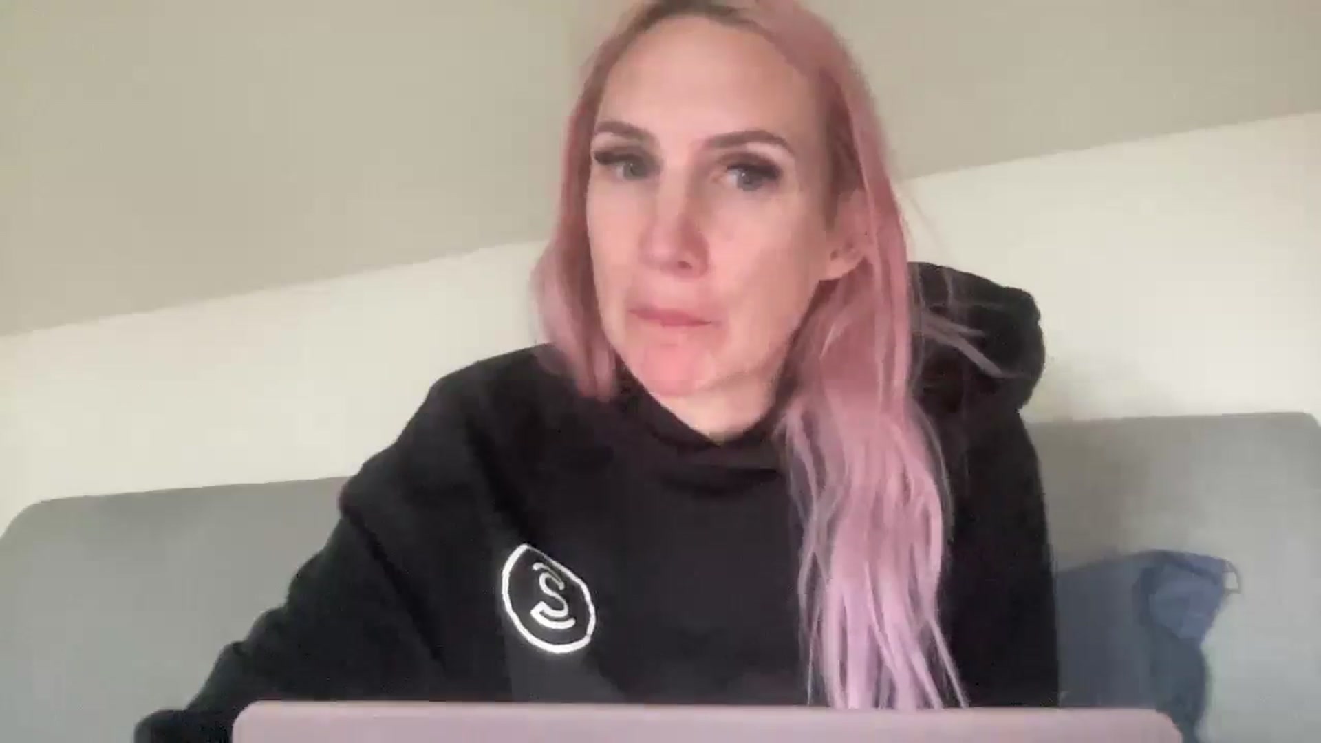 Gallery image thumbnail from Bellanoirxx's myfreecams stream on, 10/15/2025, 10:41 image 9 of 20