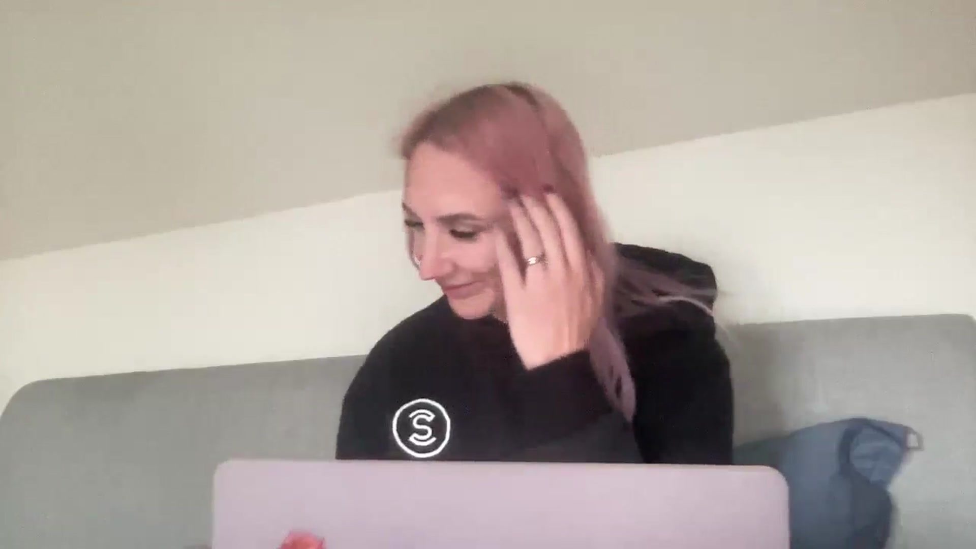 Gallery image thumbnail from Bellanoirxx's myfreecams stream on, 10/15/2025, 10:41 image 6 of 20